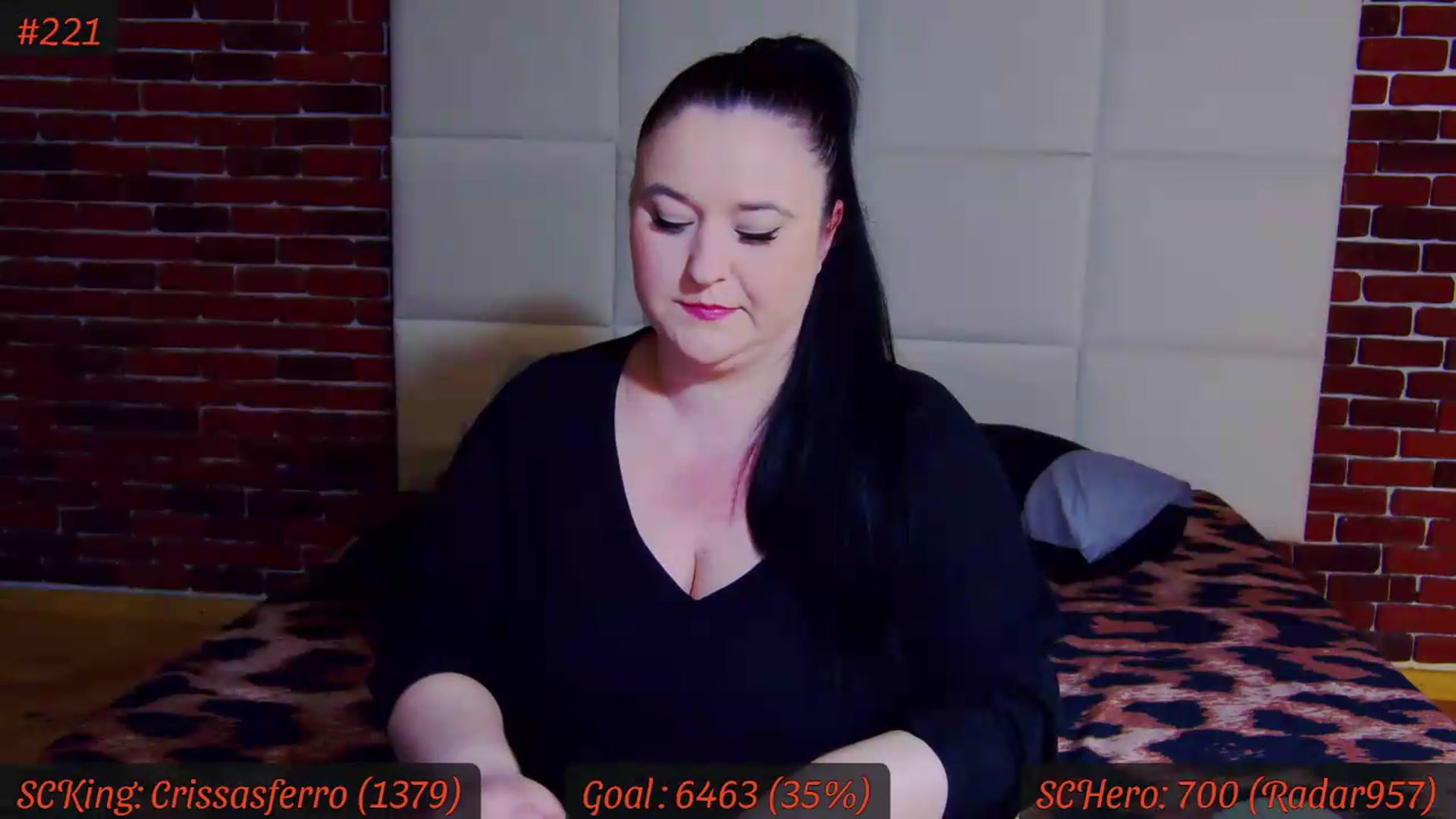 Gallery image thumbnail from SensualCrissa's myfreecams stream on, 05/01/2026, 11:57 image 16 of 20