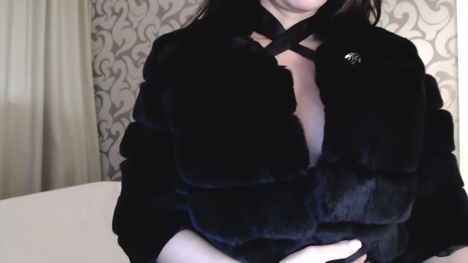 Gallery image thumbnail from SensualFem's myfreecams stream on, 02/16/2026, 13:17 image 9 of 20