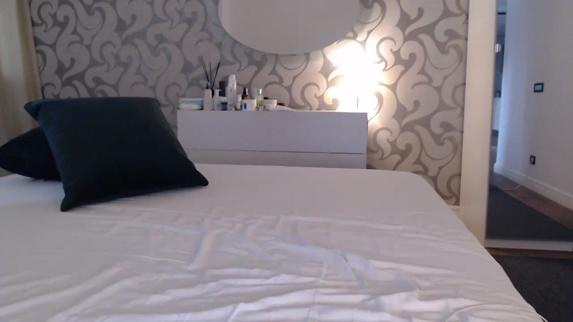 Gallery image thumbnail from SensualG's myfreecams stream on, 05/27/2025, 14:18 image 20 of 20