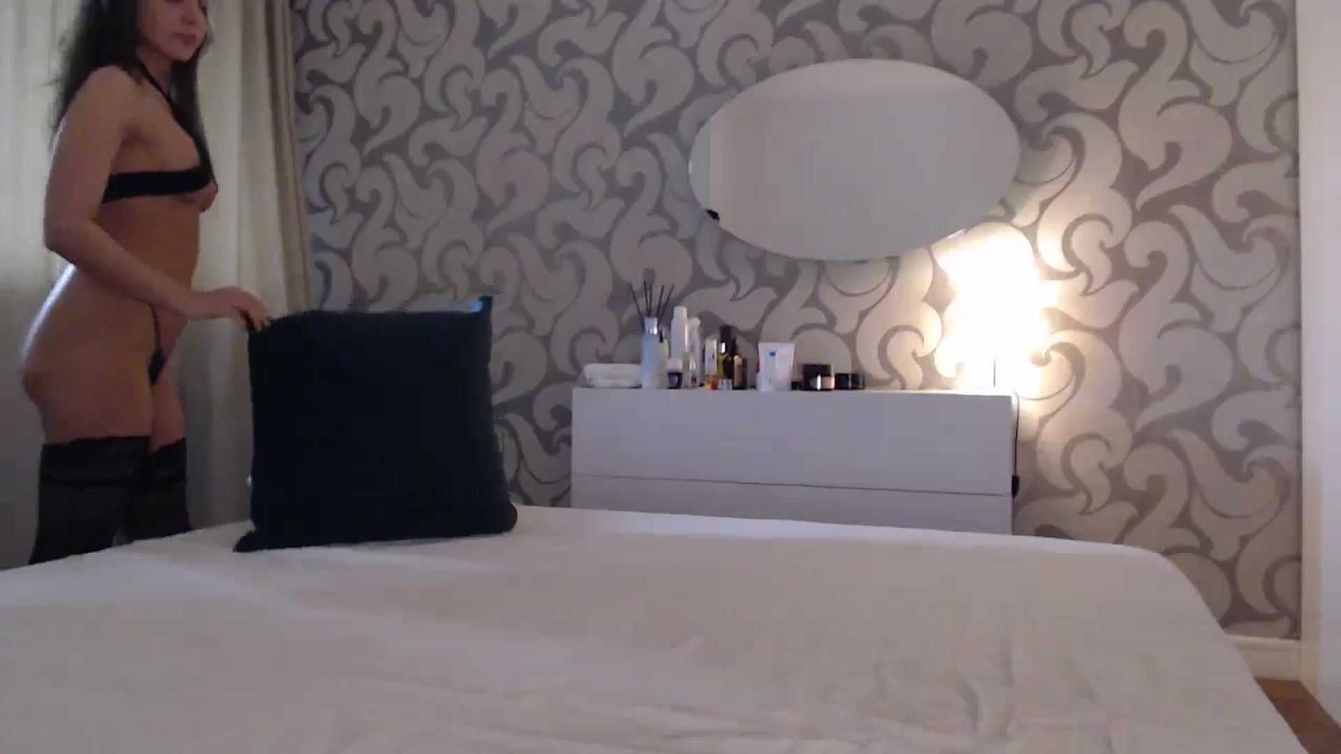 Gallery image thumbnail from SensualG's myfreecams stream on, 08/23/2025, 11:13 image 8 of 20