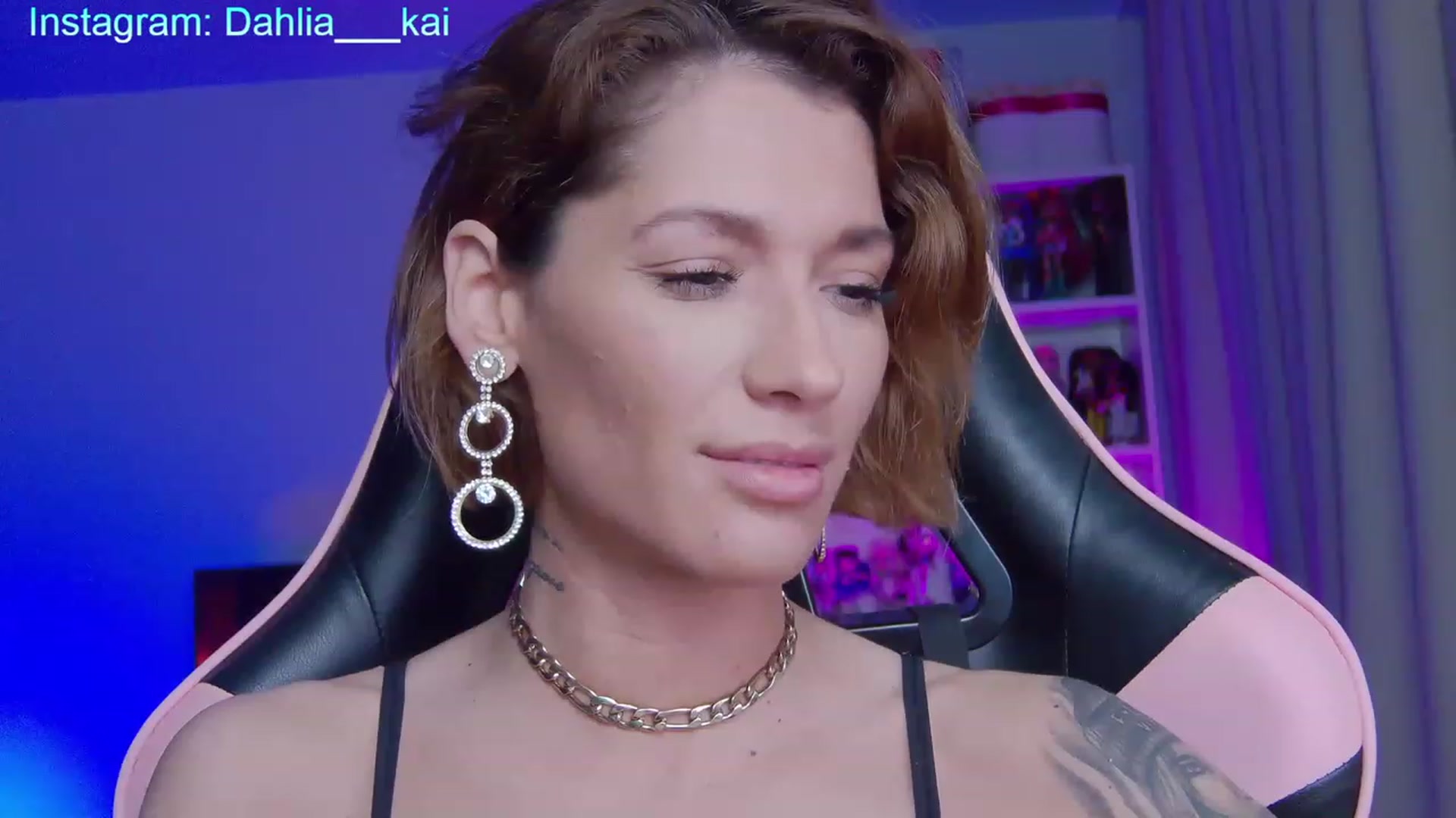 Gallery image thumbnail from SensualKooky's myfreecams stream on, 01/01/2023, 19:47 image 20 of 20