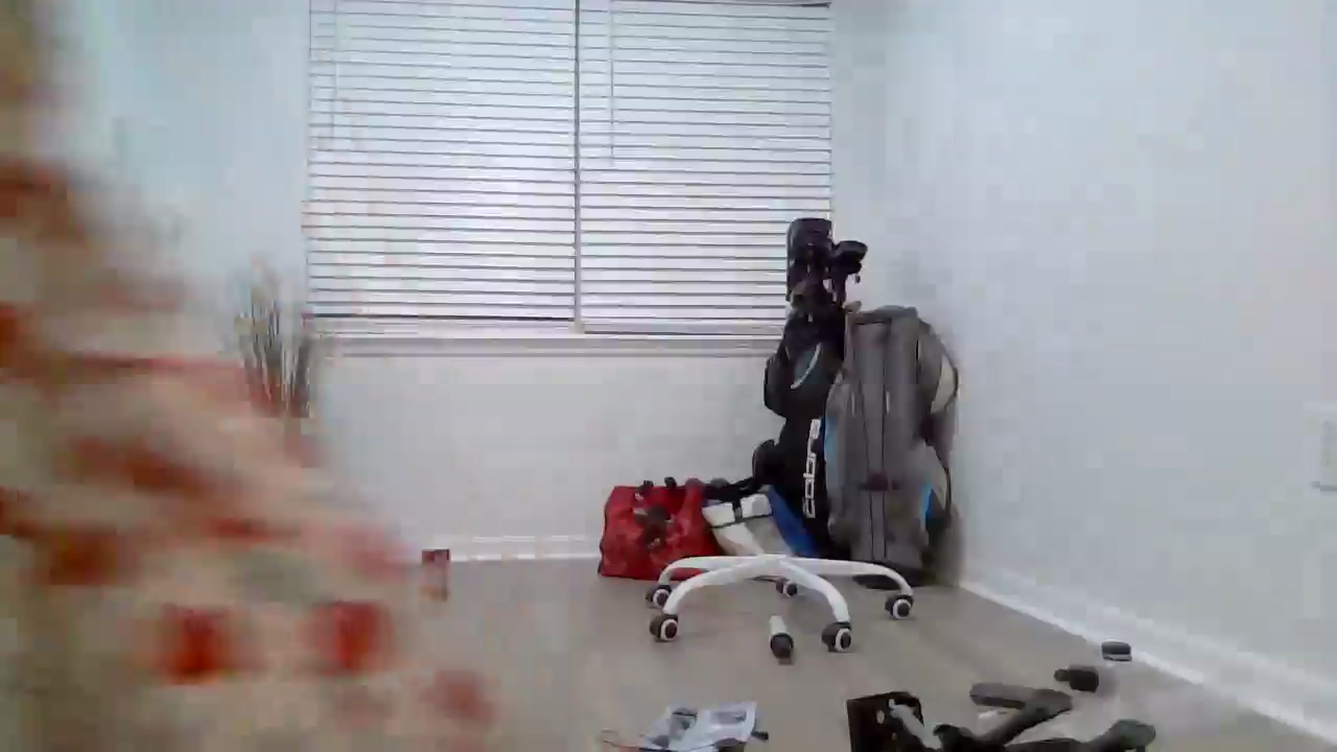 Gallery image thumbnail from SensualSarah1's myfreecams stream on, 12/22/2024, 24:38 image 3 of 20