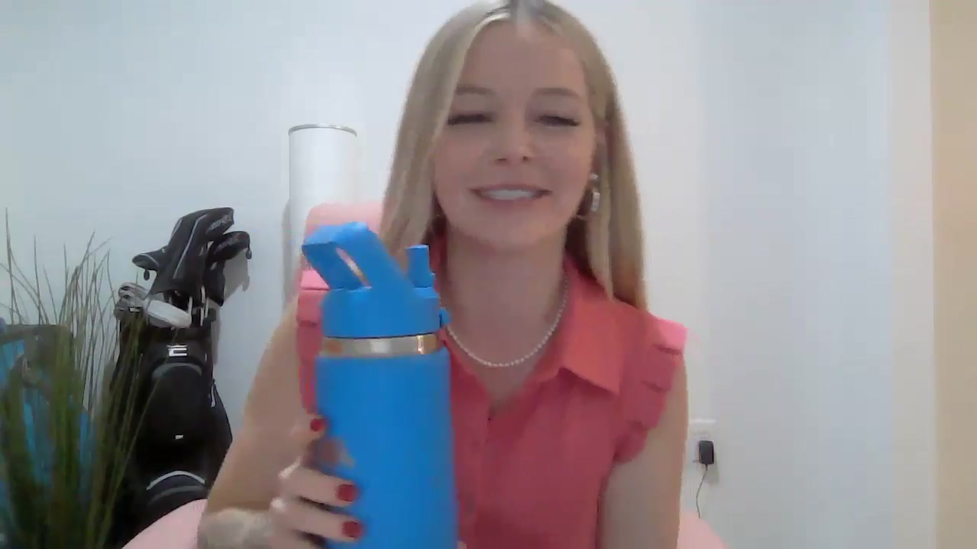 Gallery image thumbnail from SensualSarah1's myfreecams stream on, 01/01/2025, 02:10 image 2 of 20