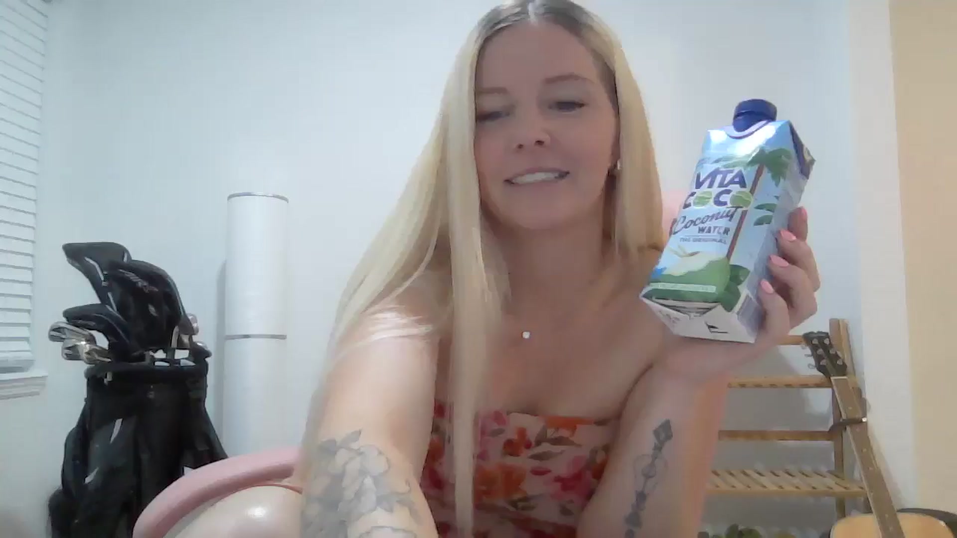 Gallery image thumbnail from SensualSarah1's myfreecams stream on, 07/23/2025, 21:01 image 1 of 20