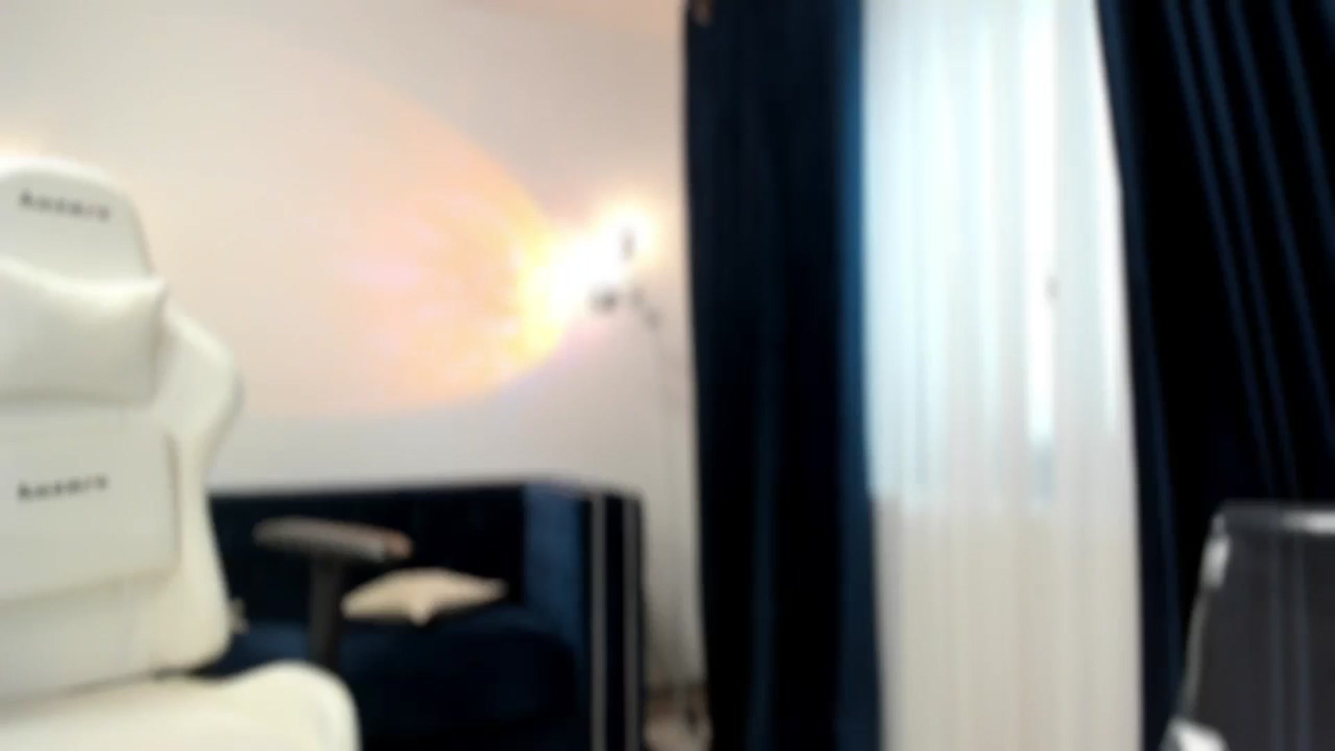 Gallery image thumbnail from Sensualqueen's myfreecams stream on, 01/12/2026, 09:00 image 14 of 20
