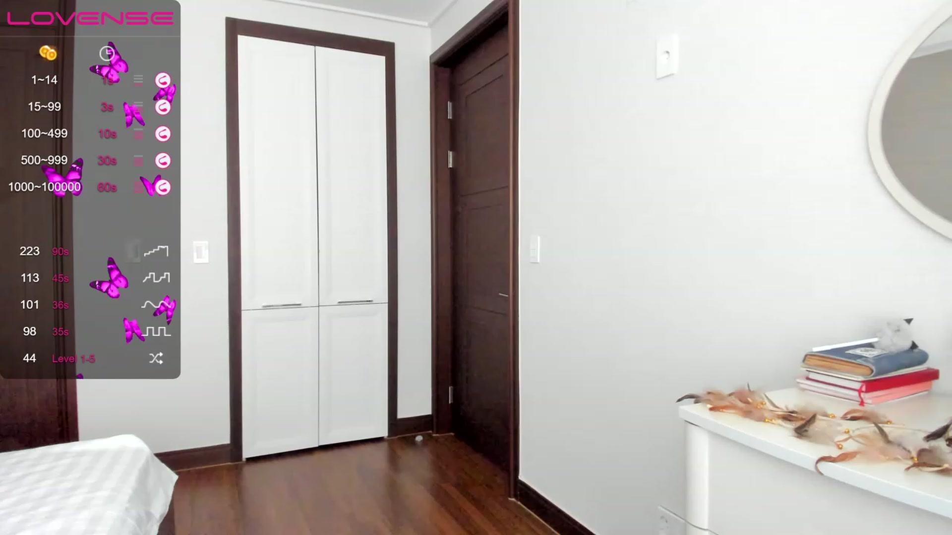 Gallery image thumbnail from Seon_mi's myfreecams stream on, 11/19/2022, 05:53 image 3 of 20