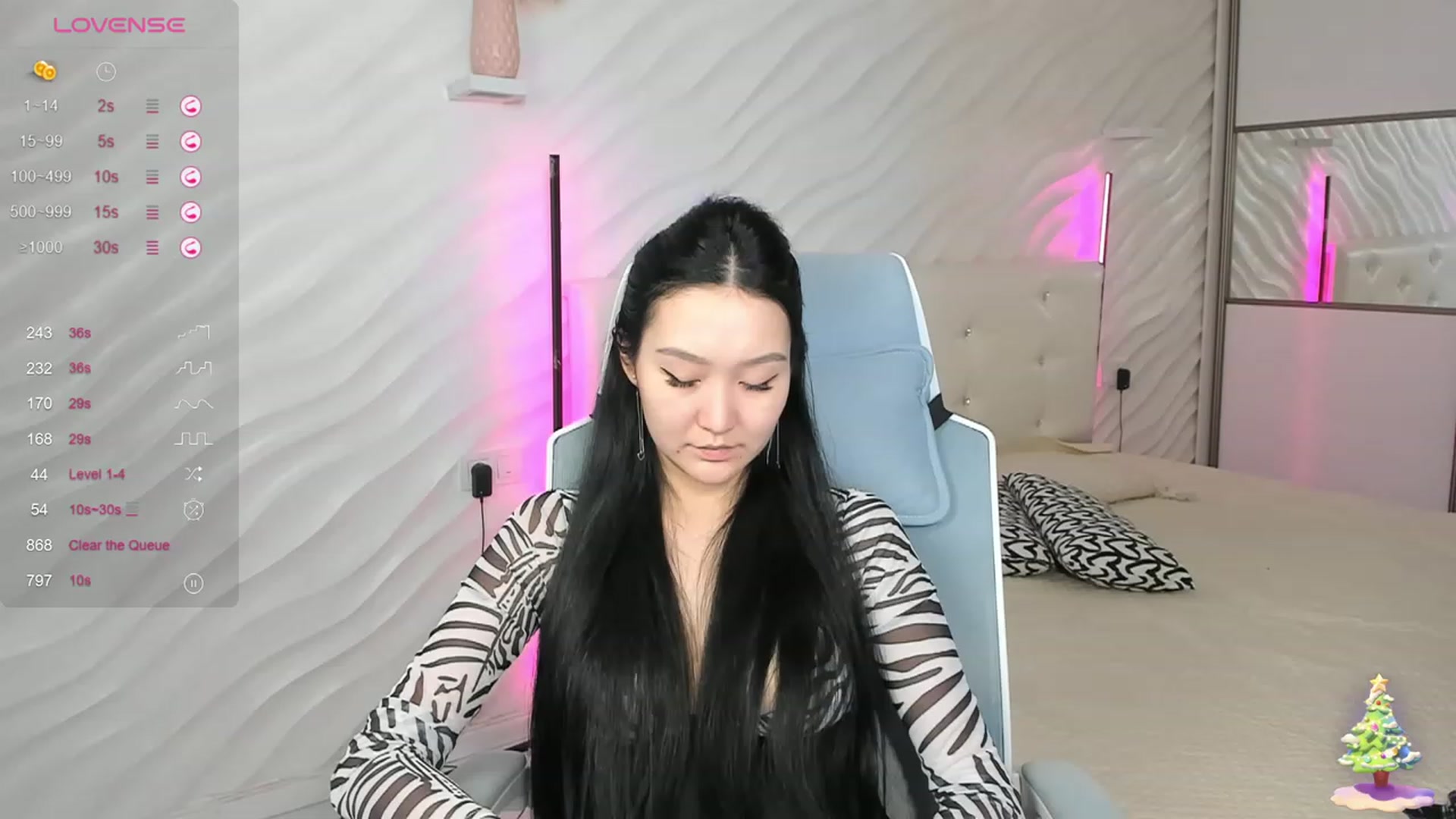 Gallery image thumbnail from Seon_mi's myfreecams stream on, 01/12/2024, 07:38 image 15 of 20