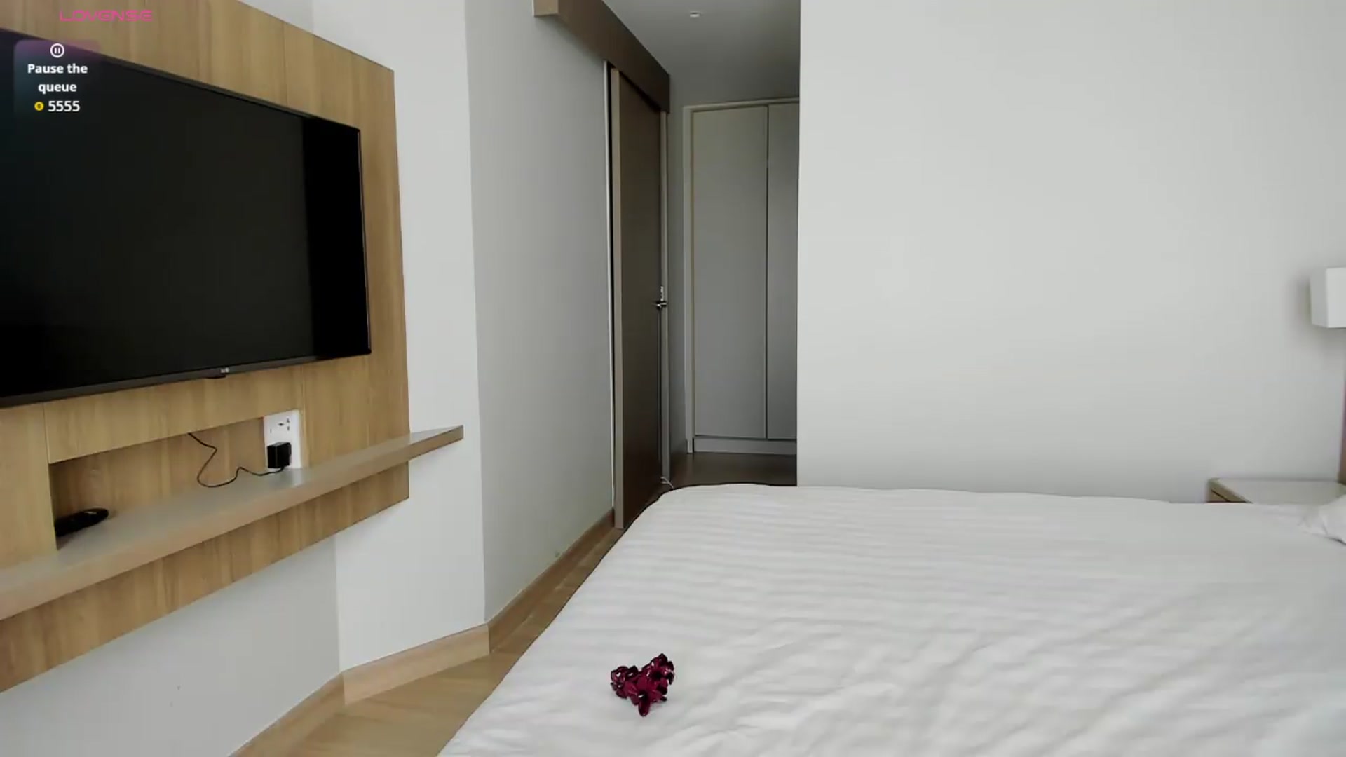 Gallery image thumbnail from Seon_mi's myfreecams stream on, 07/20/2026, 04:54 image 2 of 20