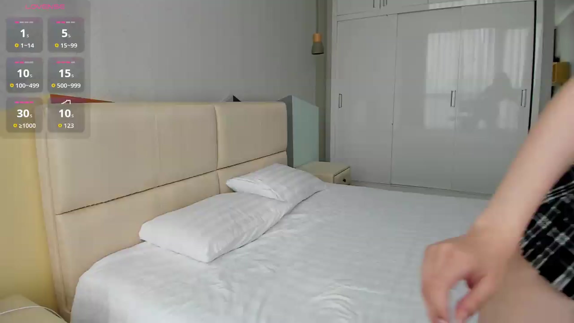 Gallery image thumbnail from Seon_mi's myfreecams stream on, 09/04/2026, 08:57 image 15 of 20