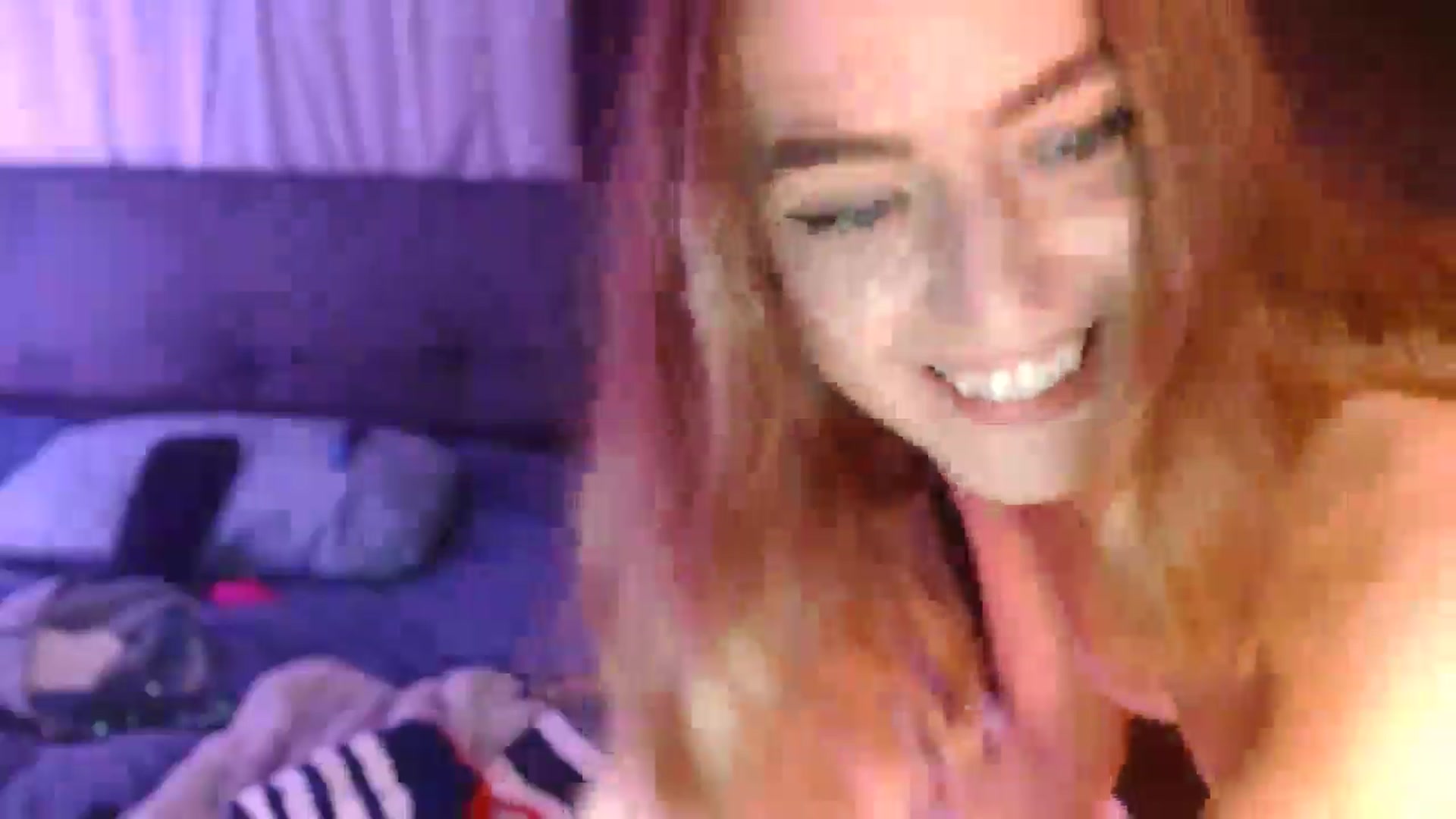 Gallery image thumbnail from SeraGaud333's myfreecams stream on, 08/02/2025, 21:36 image 16 of 20