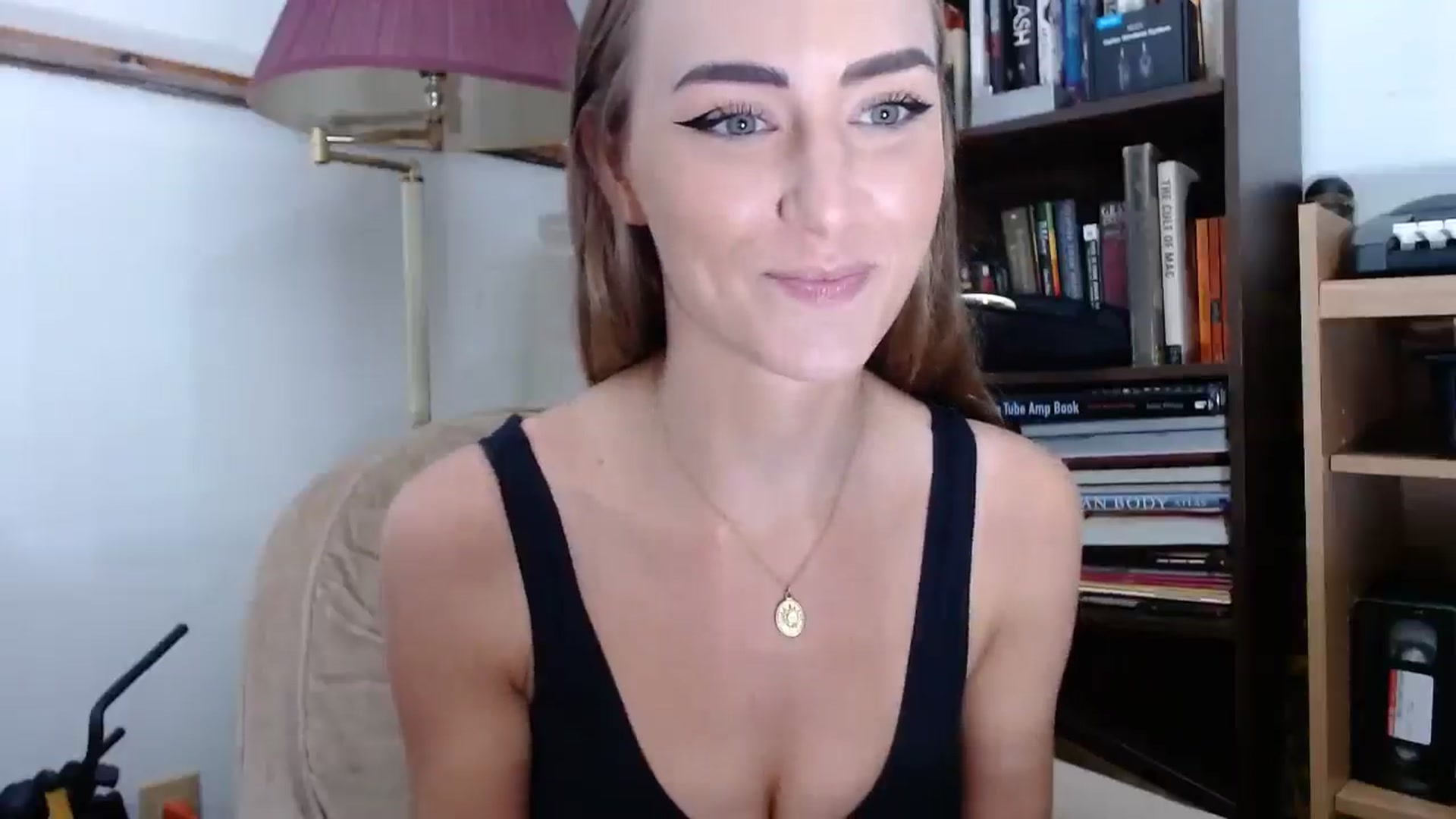 Gallery image thumbnail from SeraGaud333's myfreecams stream on, 08/27/2025, 18:57 image 11 of 20