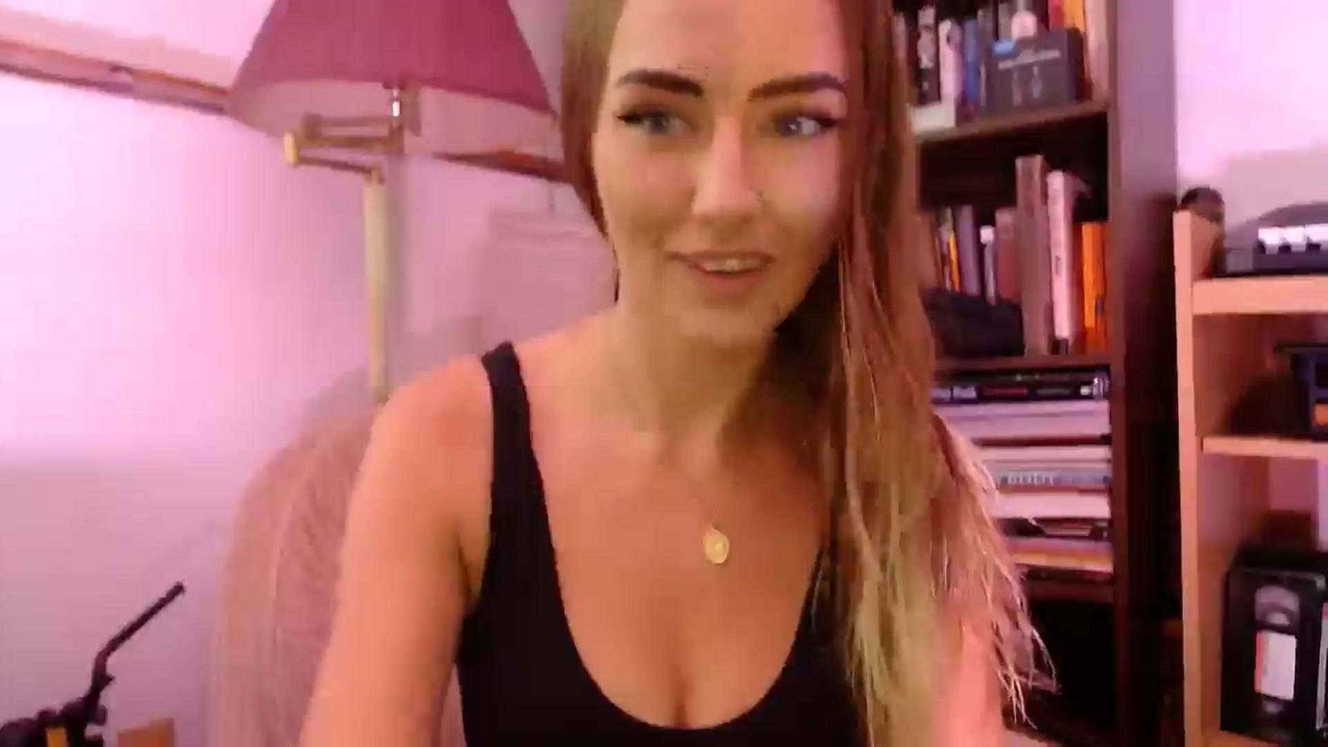 Gallery image thumbnail from SeraGaud333's myfreecams stream on, 08/27/2025, 18:57 image 5 of 20