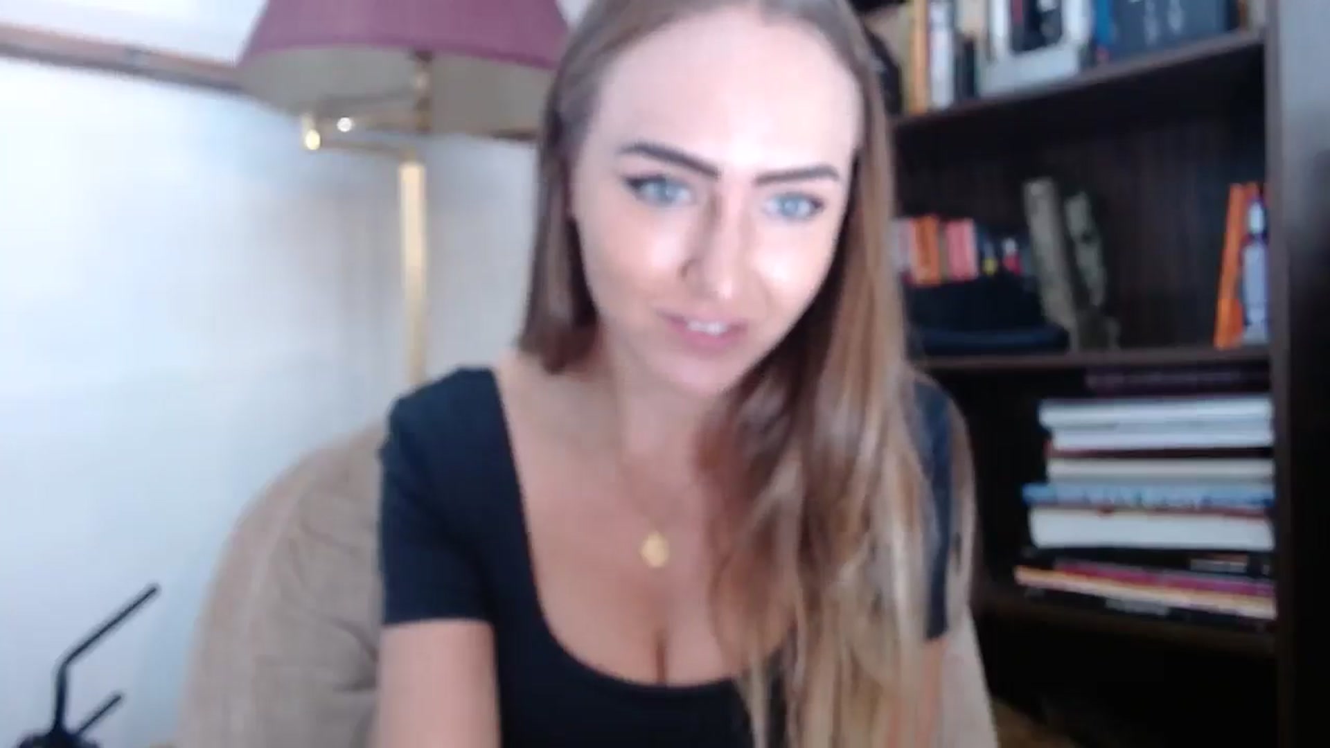 Gallery image thumbnail from SeraGaud333's myfreecams stream on, 08/29/2025, 17:11 image 7 of 20