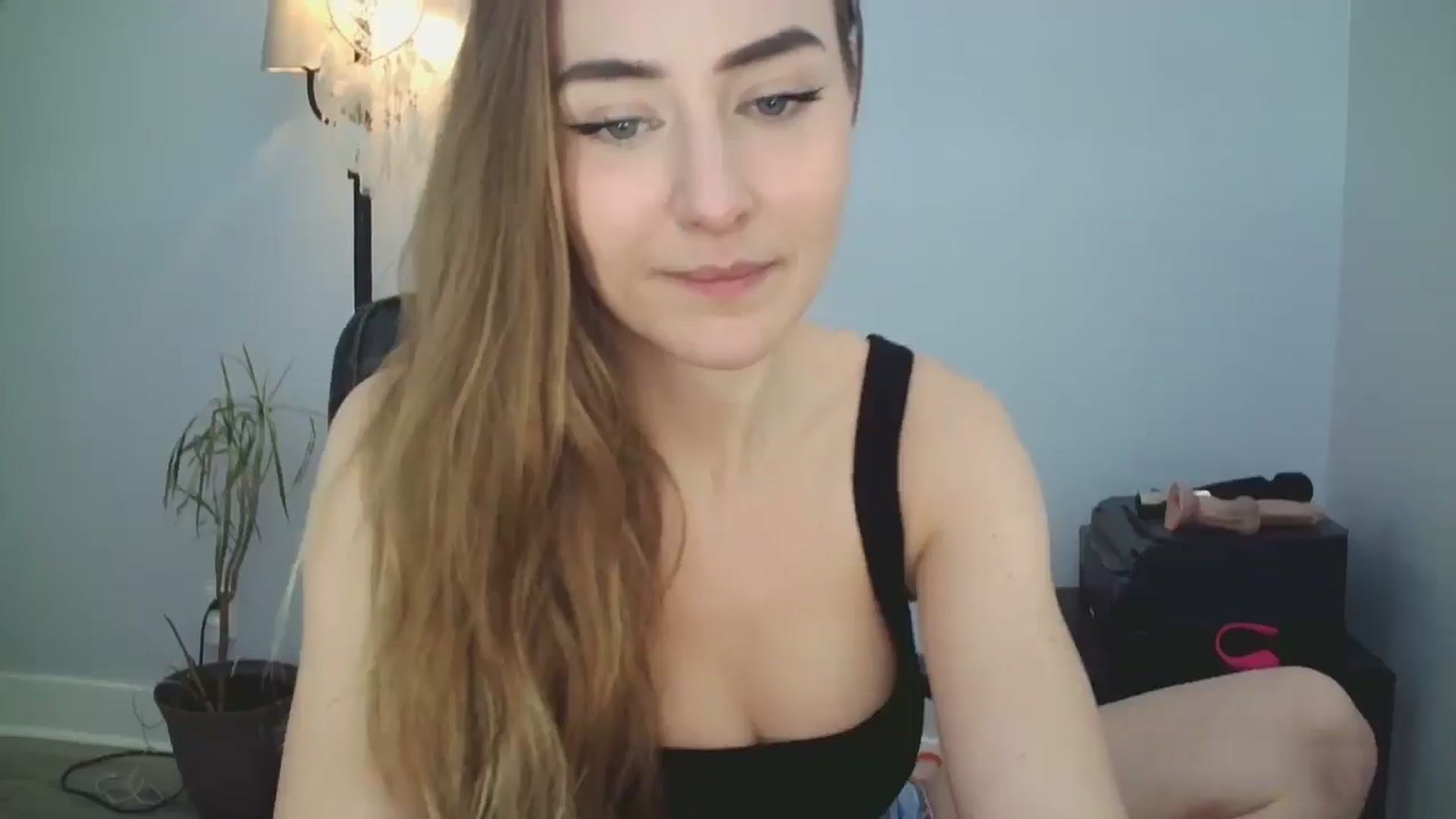 Gallery image thumbnail from SeraGaud333's myfreecams stream on, 03/07/2026, 02:32 image 20 of 20