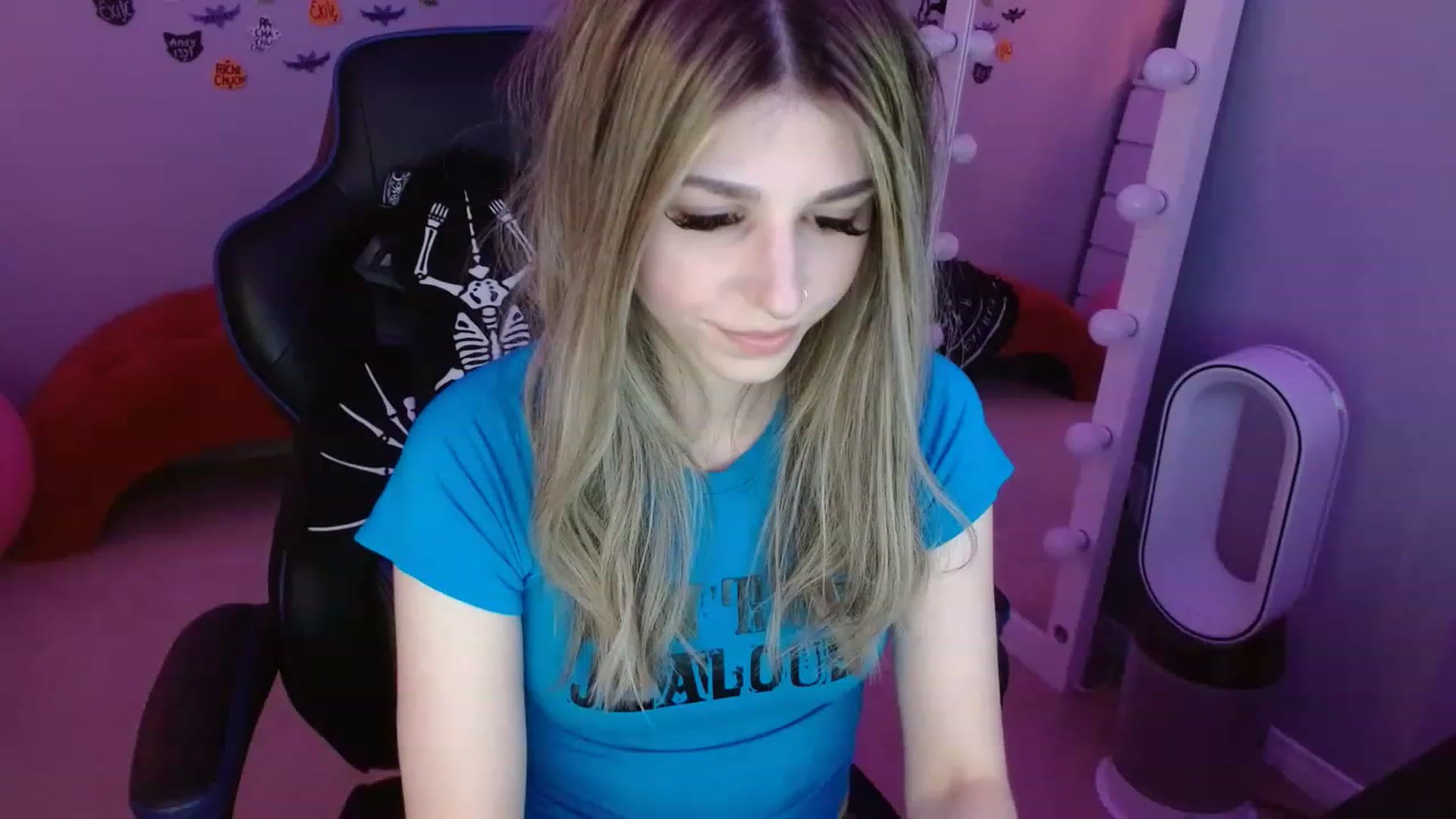 Gallery image thumbnail from Serafina's myfreecams stream on, 11/26/2022, 03:45 image 14 of 20