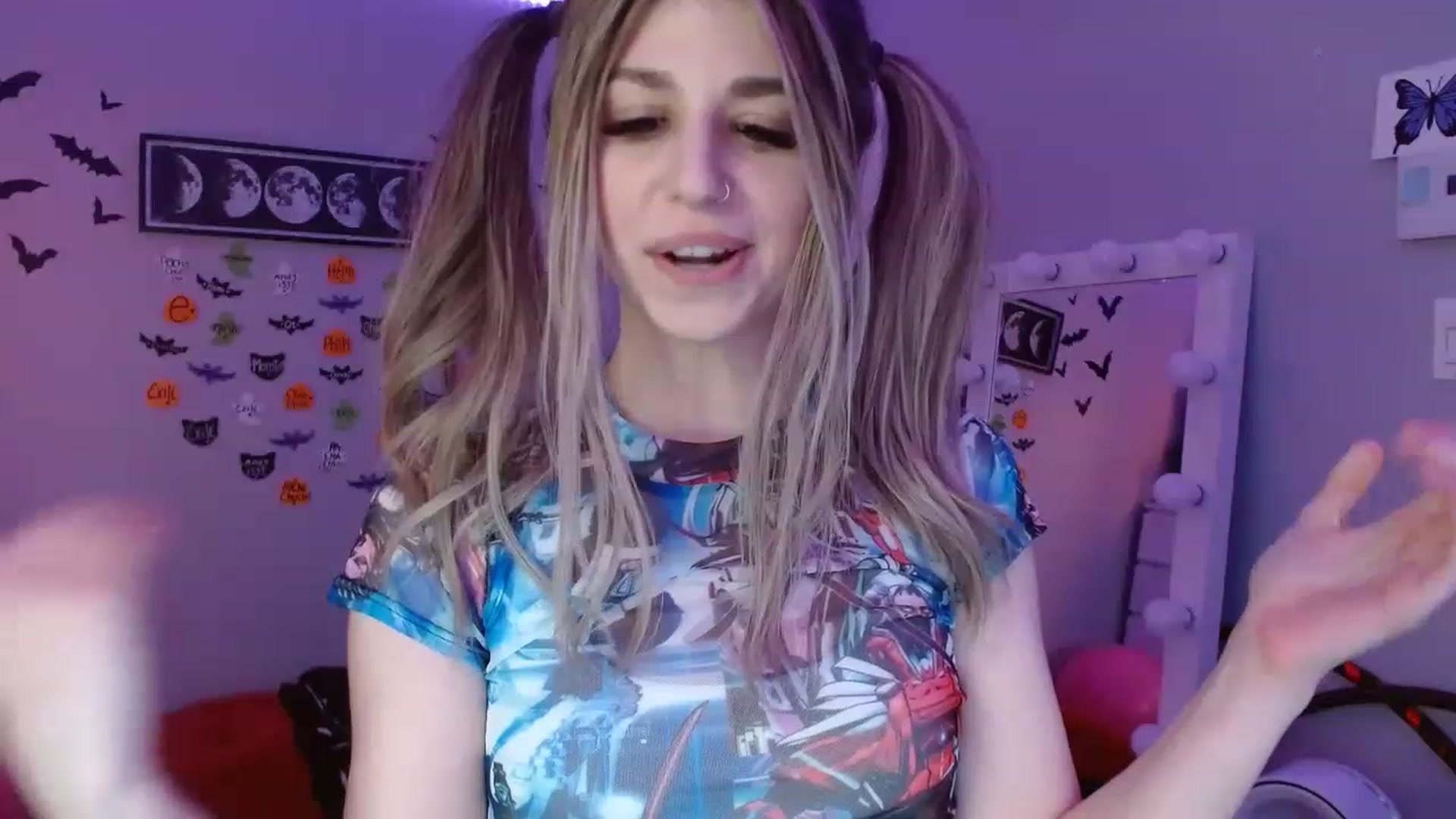 Gallery image thumbnail from Serafina's myfreecams stream on, 11/28/2022, 04:32 image 15 of 20