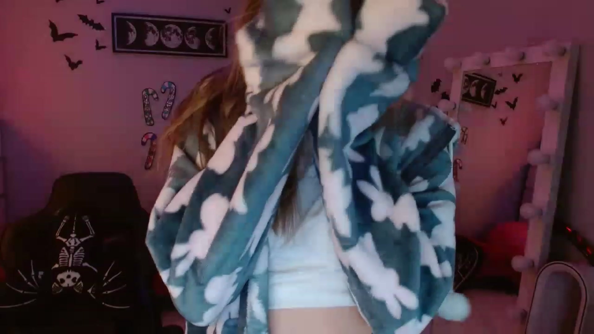 Gallery image thumbnail from Serafina's myfreecams stream on, 01/01/2023, 20:29 image 10 of 20