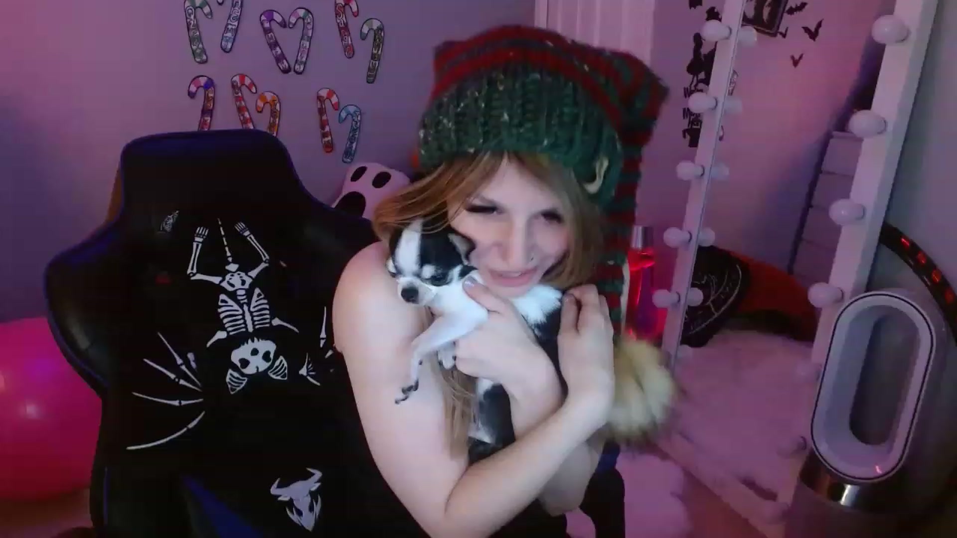Gallery image thumbnail from Serafina's myfreecams stream on, 01/02/2023, 21:28 image 10 of 20