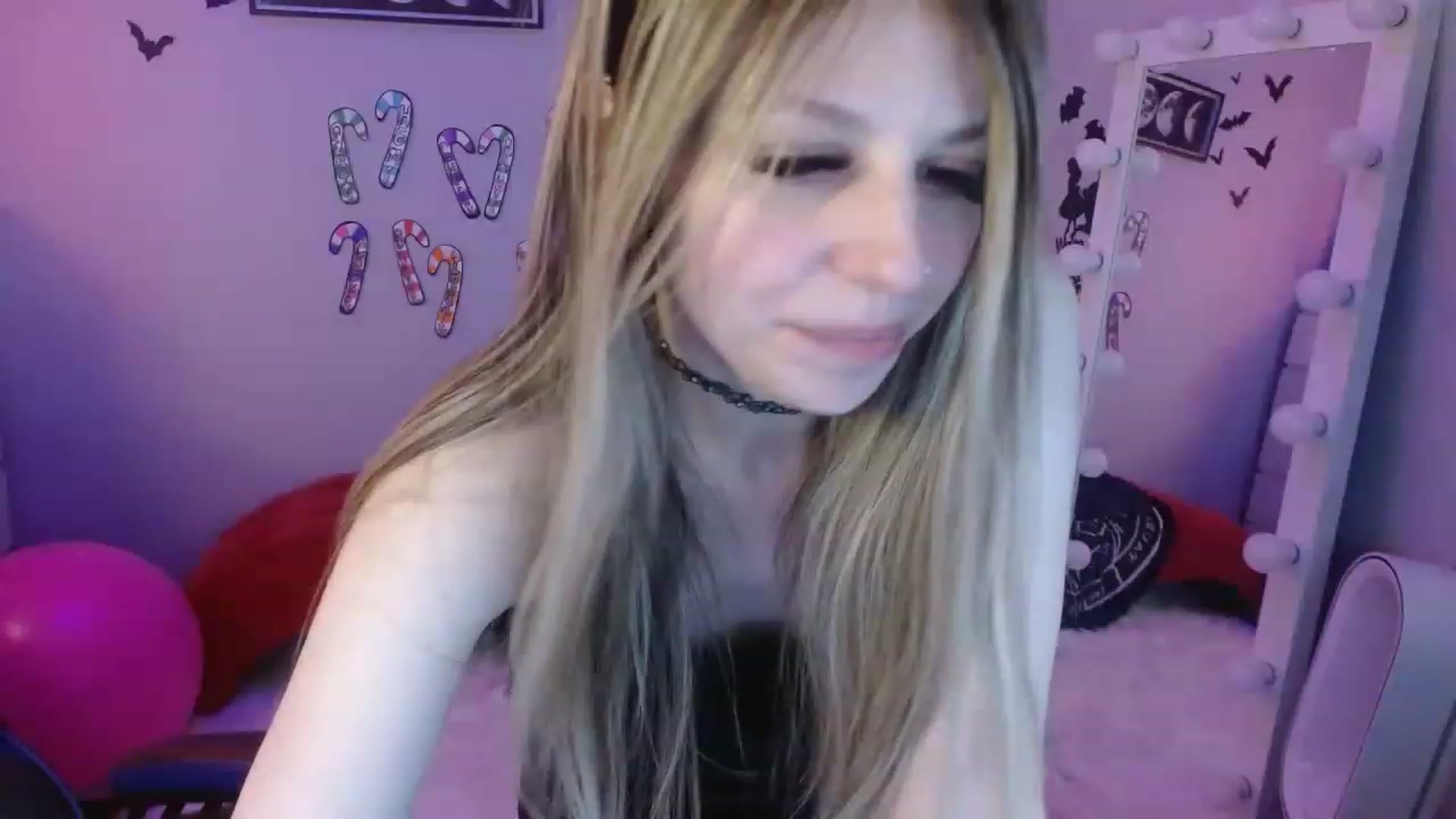 Gallery image thumbnail from Serafina's myfreecams stream on, 01/03/2023, 24:02 image 9 of 20