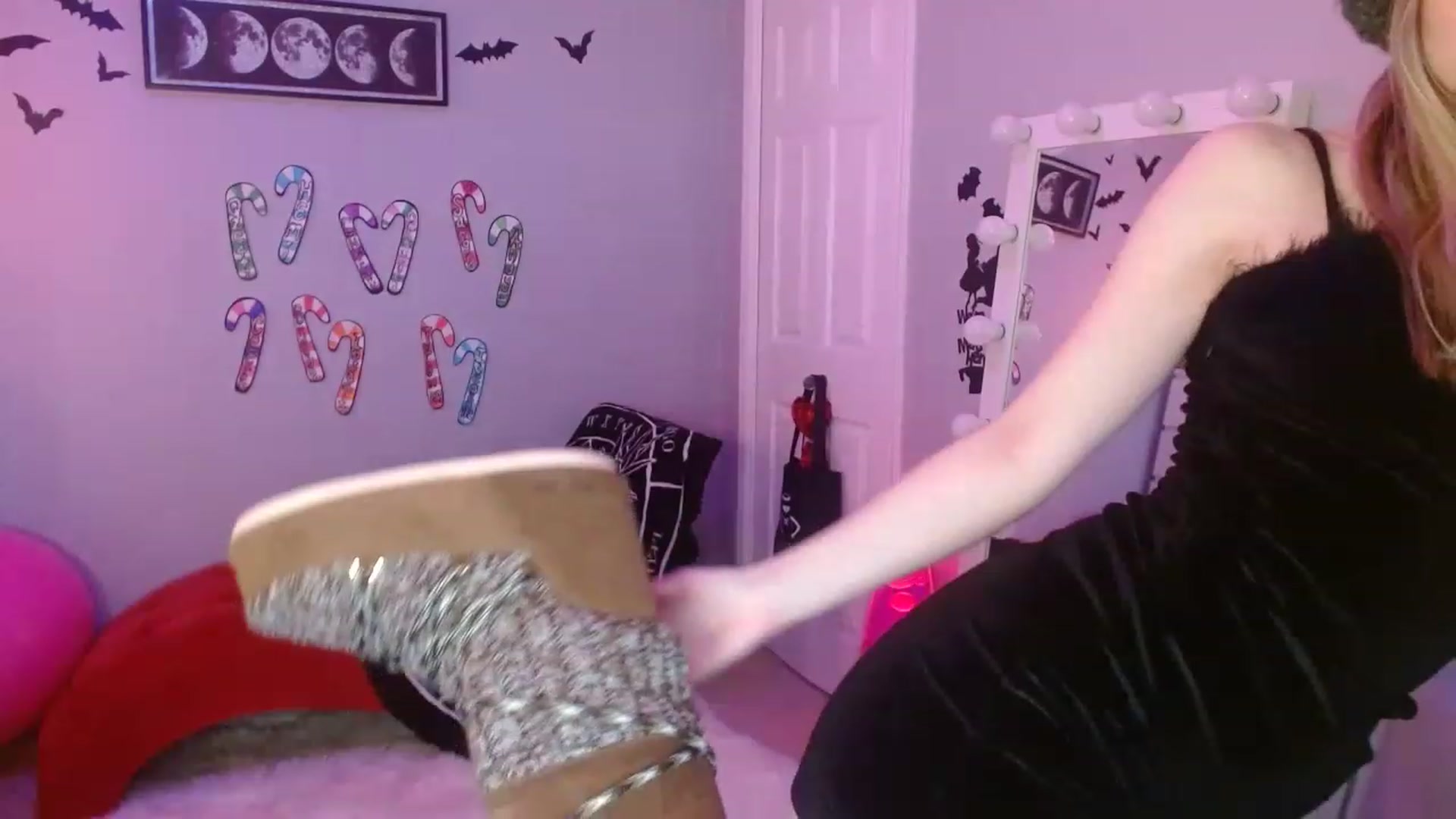 Gallery image thumbnail from Serafina's myfreecams stream on, 01/03/2023, 06:53 image 12 of 20