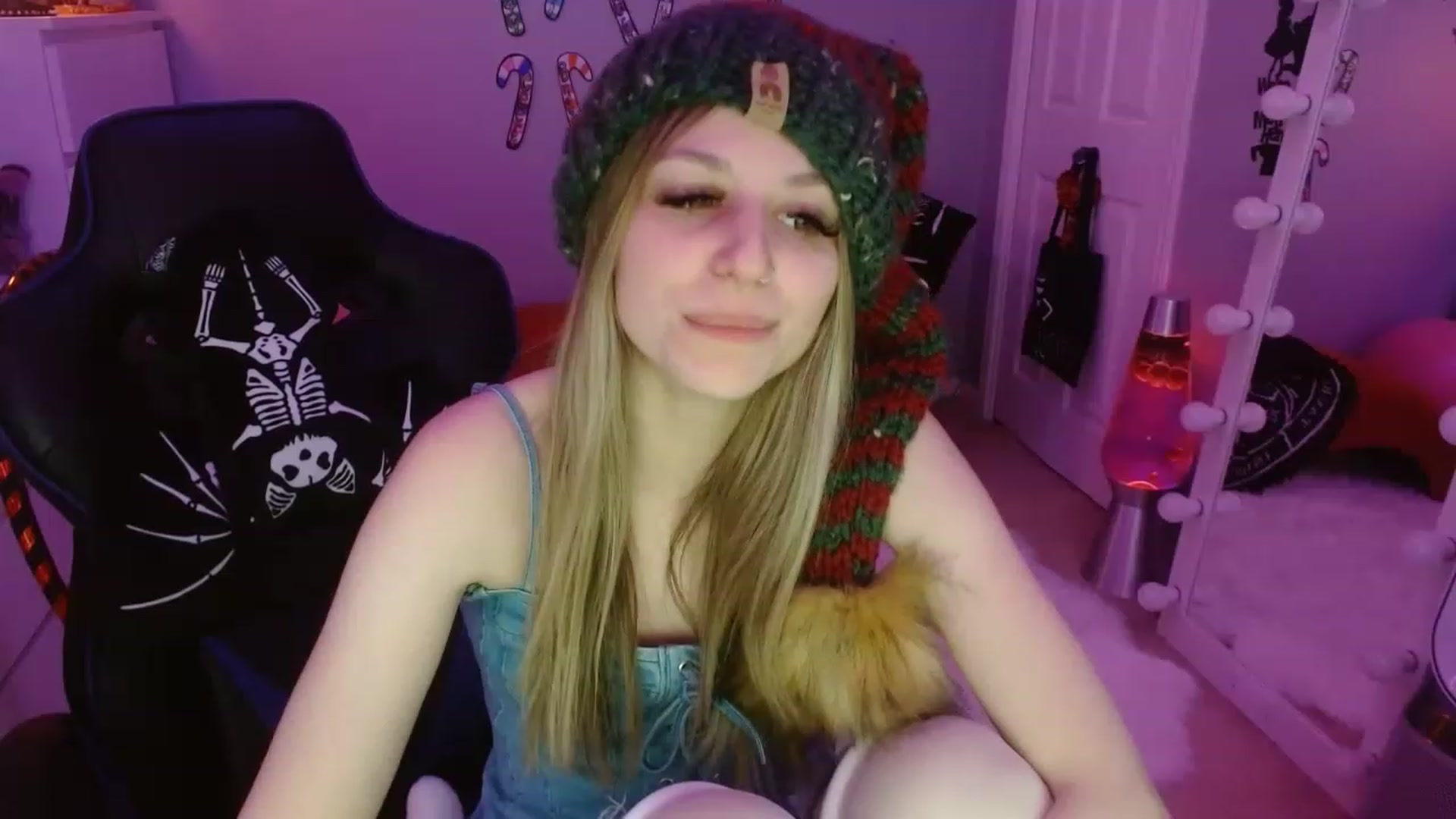 Gallery image thumbnail from Serafina's myfreecams stream on, 01/04/2023, 08:03 image 14 of 20