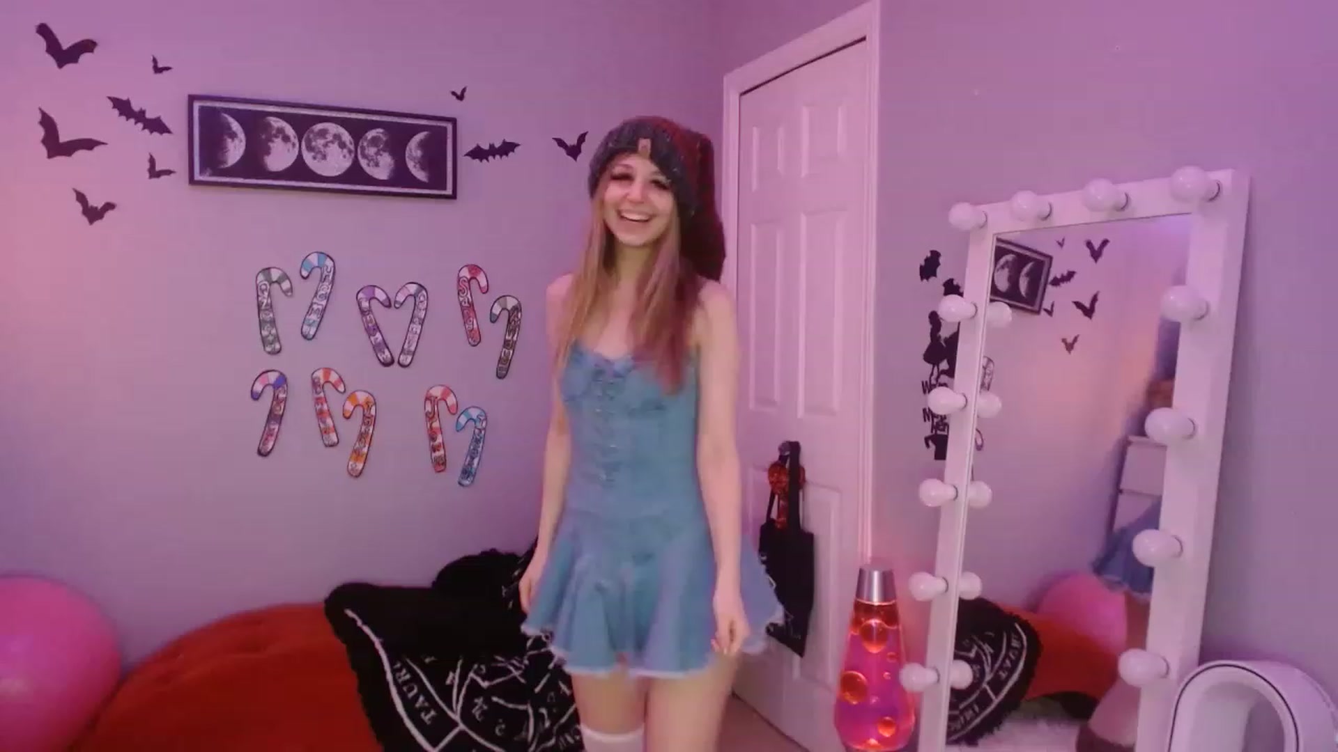Gallery image thumbnail from Serafina's myfreecams stream on, 01/04/2023, 08:03 image 1 of 20