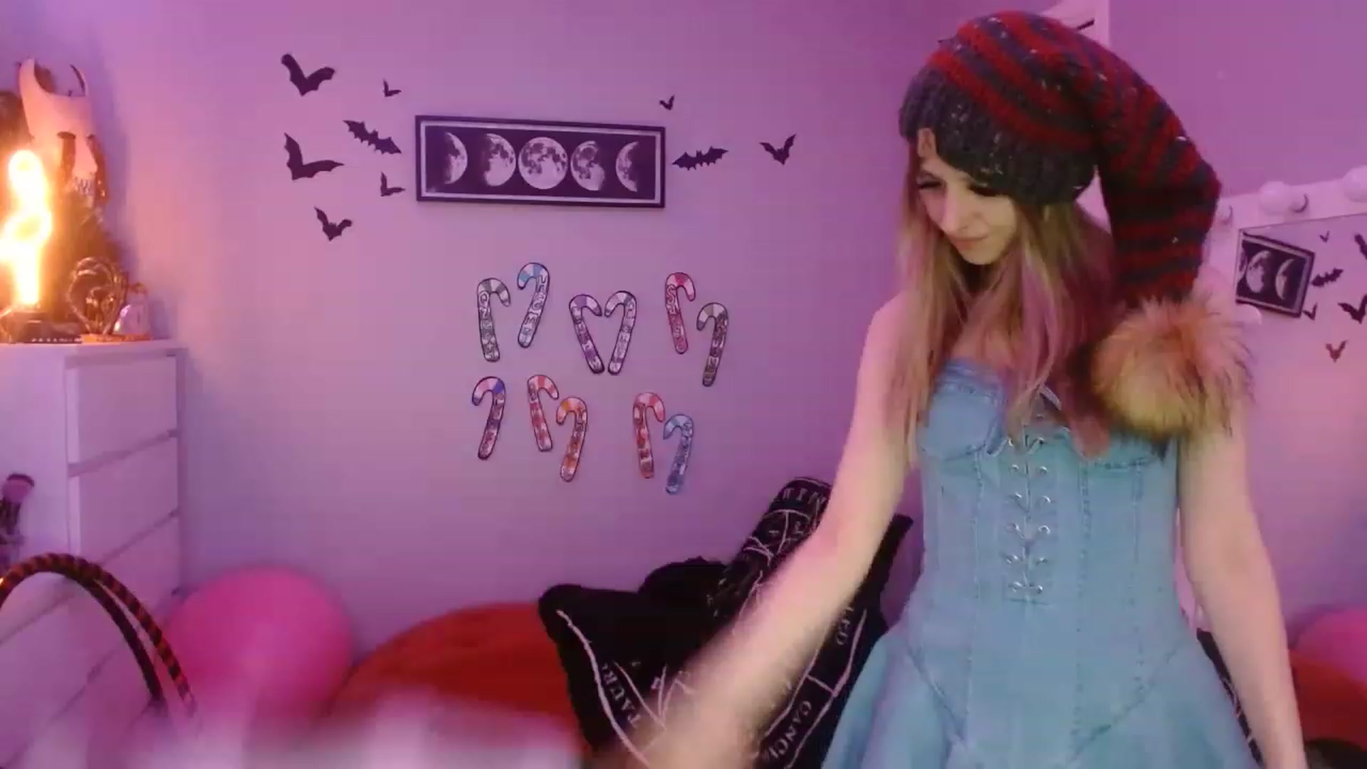 Gallery image thumbnail from Serafina's myfreecams stream on, 01/04/2023, 08:03 image 5 of 20