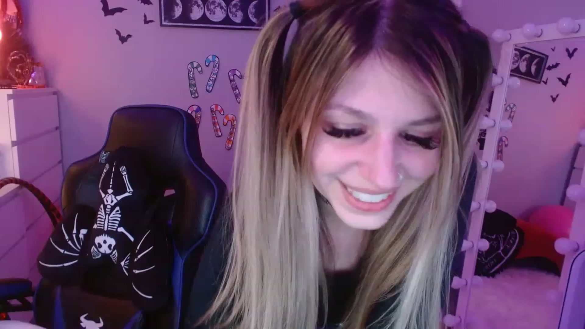Gallery image thumbnail from Serafina's myfreecams stream on, 01/05/2023, 05:14 image 8 of 20