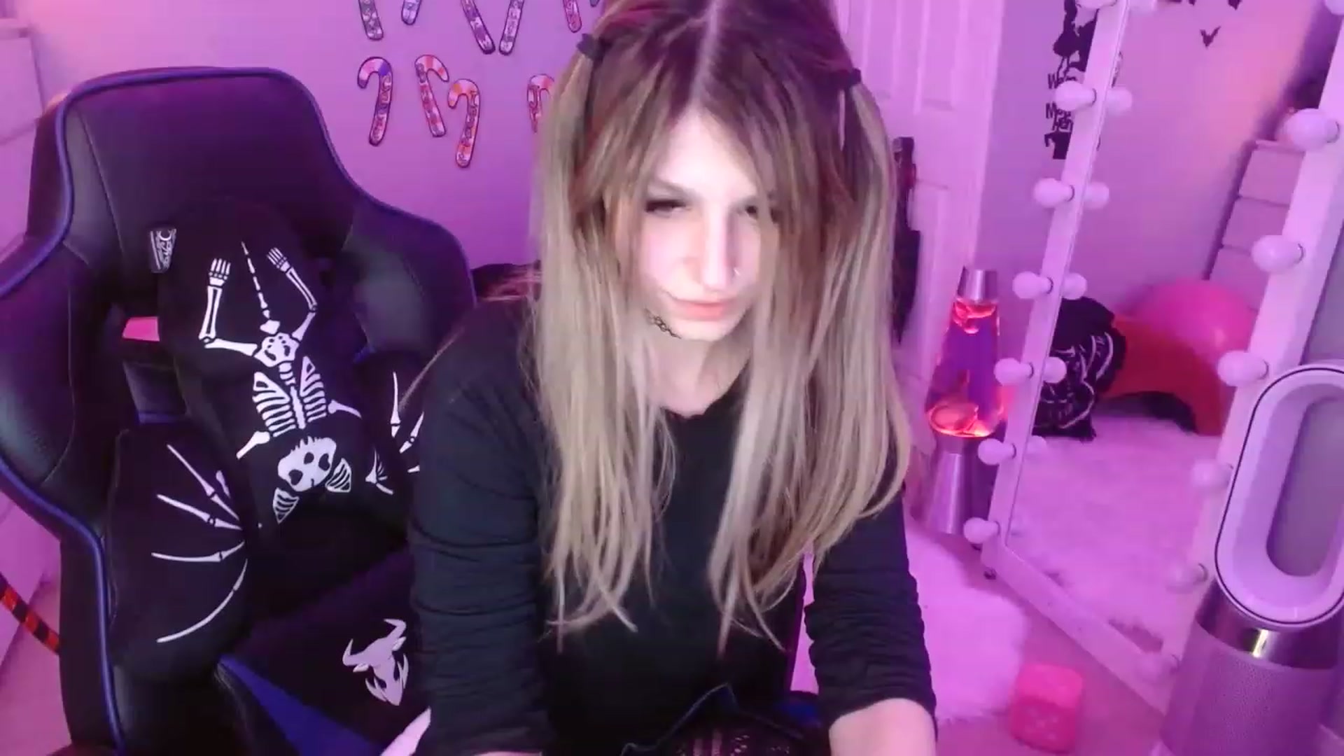 Gallery image thumbnail from Serafina's myfreecams stream on, 01/05/2023, 06:58 image 4 of 20