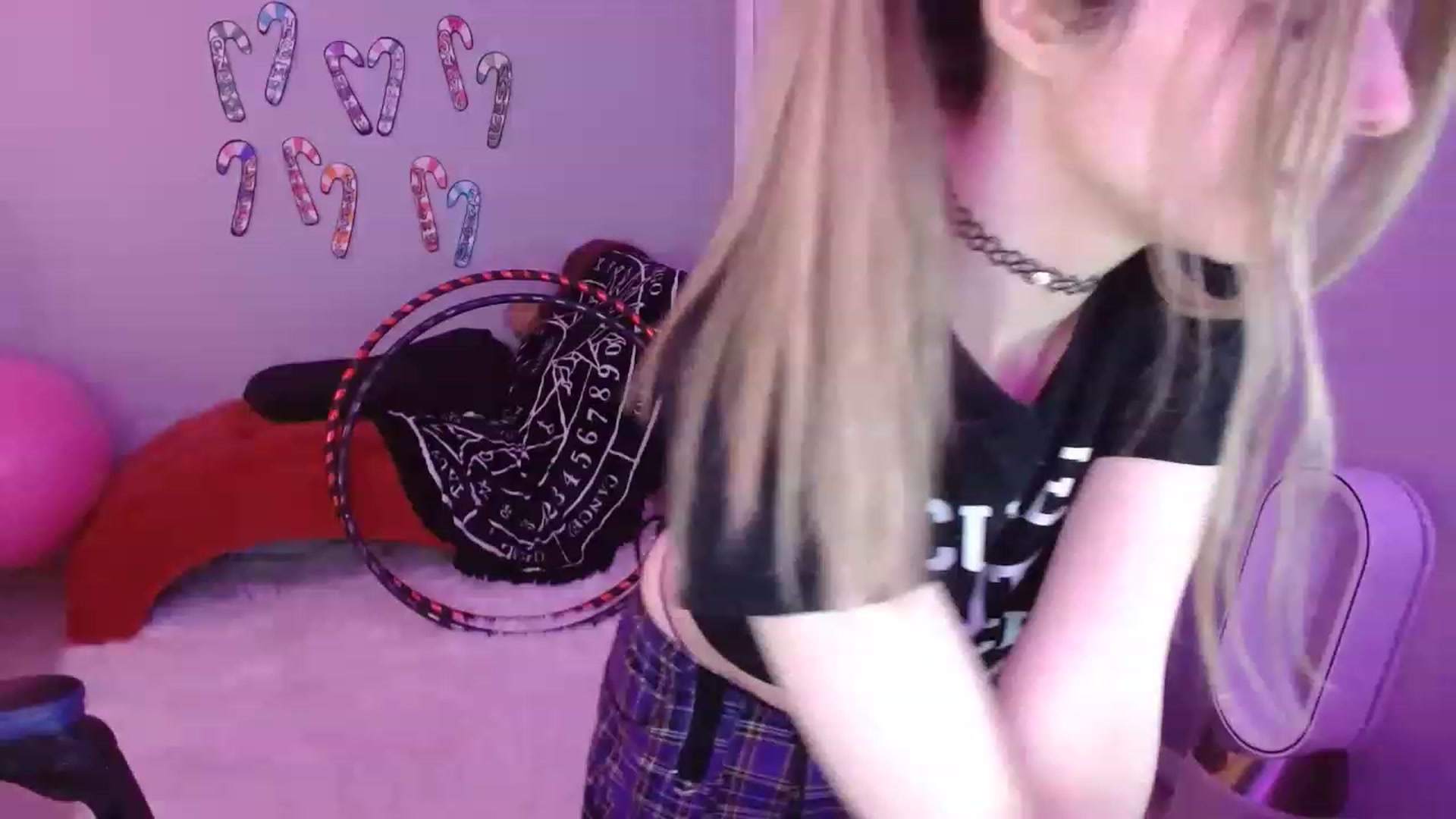 Gallery image thumbnail from Serafina's myfreecams stream on, 01/15/2023, 06:36 image 3 of 20