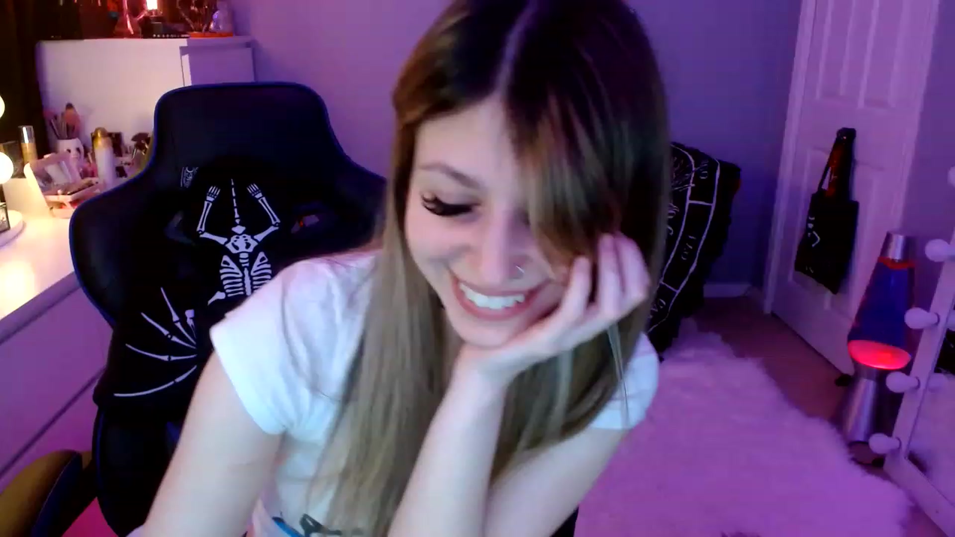 Gallery image thumbnail from Serafina's myfreecams stream on, 01/30/2023, 05:05 image 11 of 20