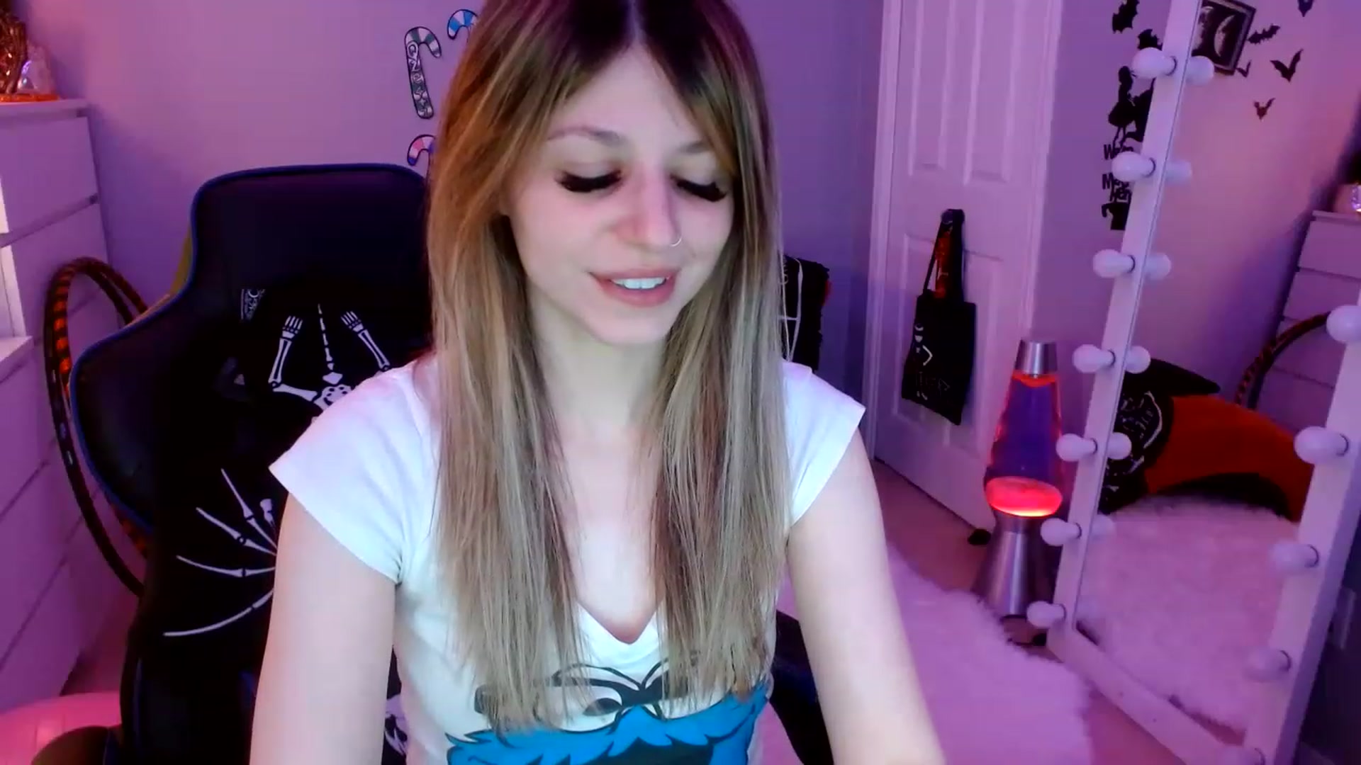 Gallery image thumbnail from Serafina's myfreecams stream on, 01/30/2023, 05:05 image 19 of 20