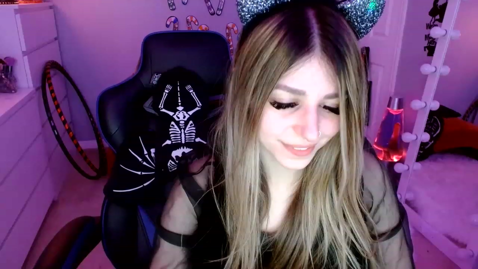 Gallery image thumbnail from Serafina's myfreecams stream on, 02/02/2023, 04:00 image 19 of 20