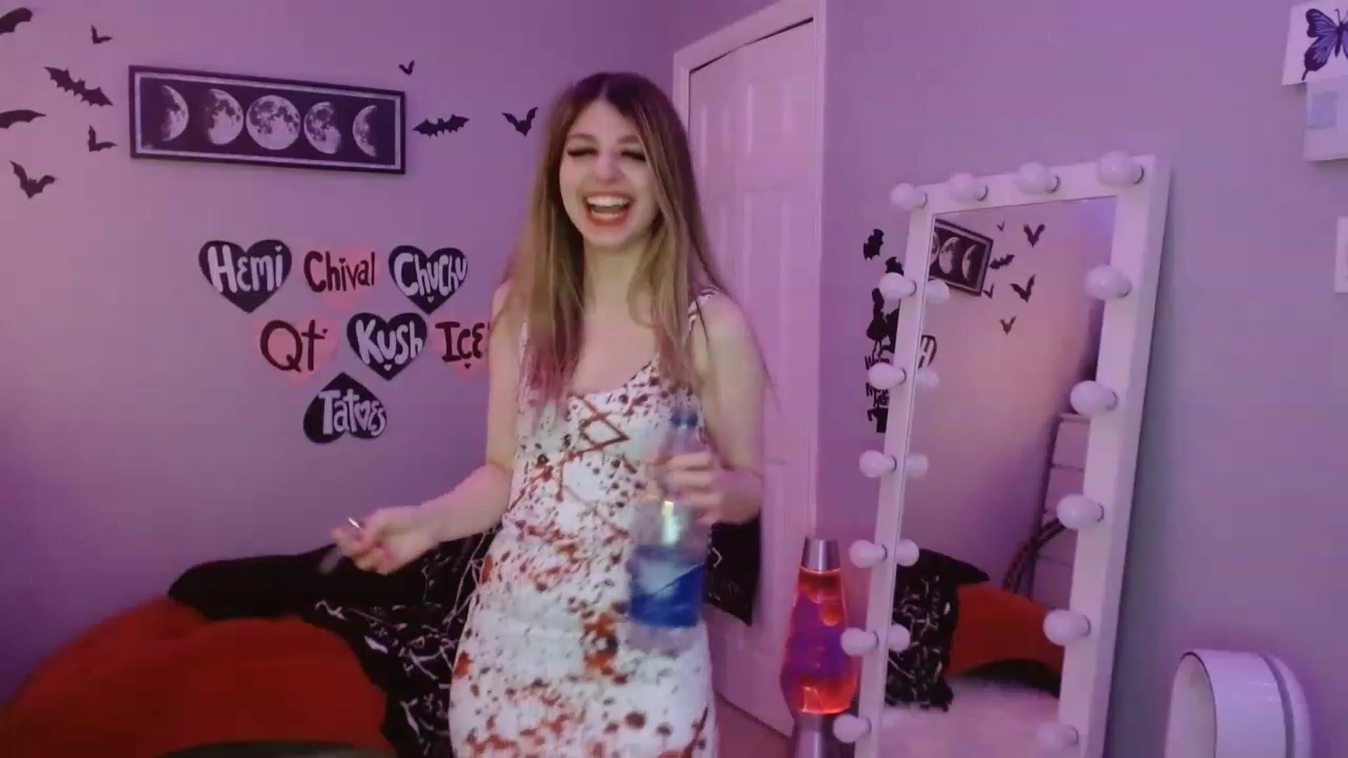 Gallery image thumbnail from Serafina's myfreecams stream on, 02/07/2023, 06:34 image 15 of 20