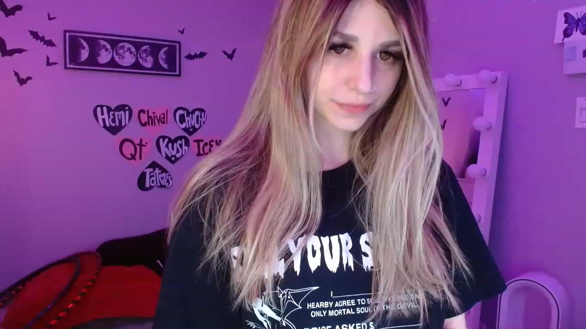 Gallery image thumbnail from Serafina's myfreecams stream on, 02/14/2023, 06:40 image 7 of 20