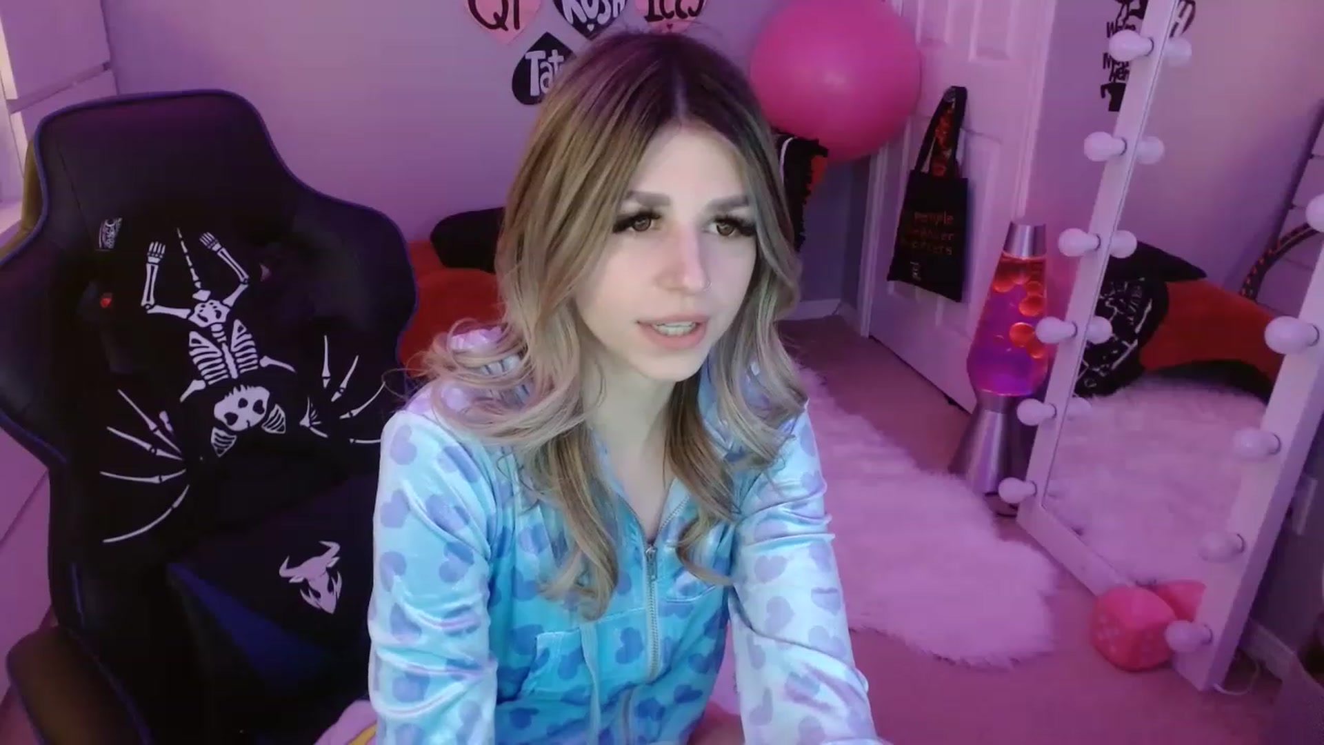 Gallery image thumbnail from Serafina's myfreecams stream on, 02/18/2023, 06:03 image 20 of 20