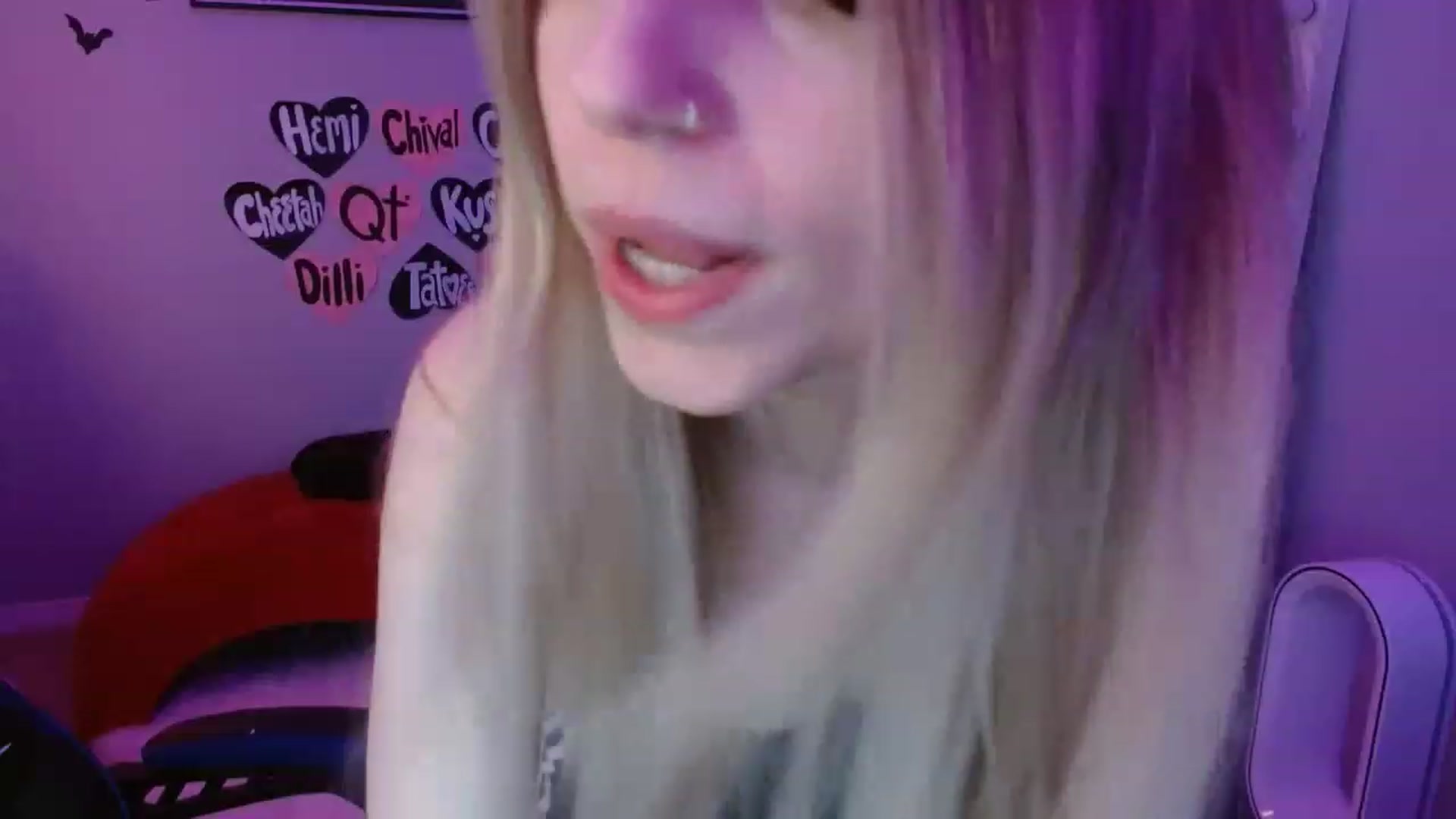 Gallery image thumbnail from Serafina's myfreecams stream on, 02/21/2023, 04:05 image 2 of 20