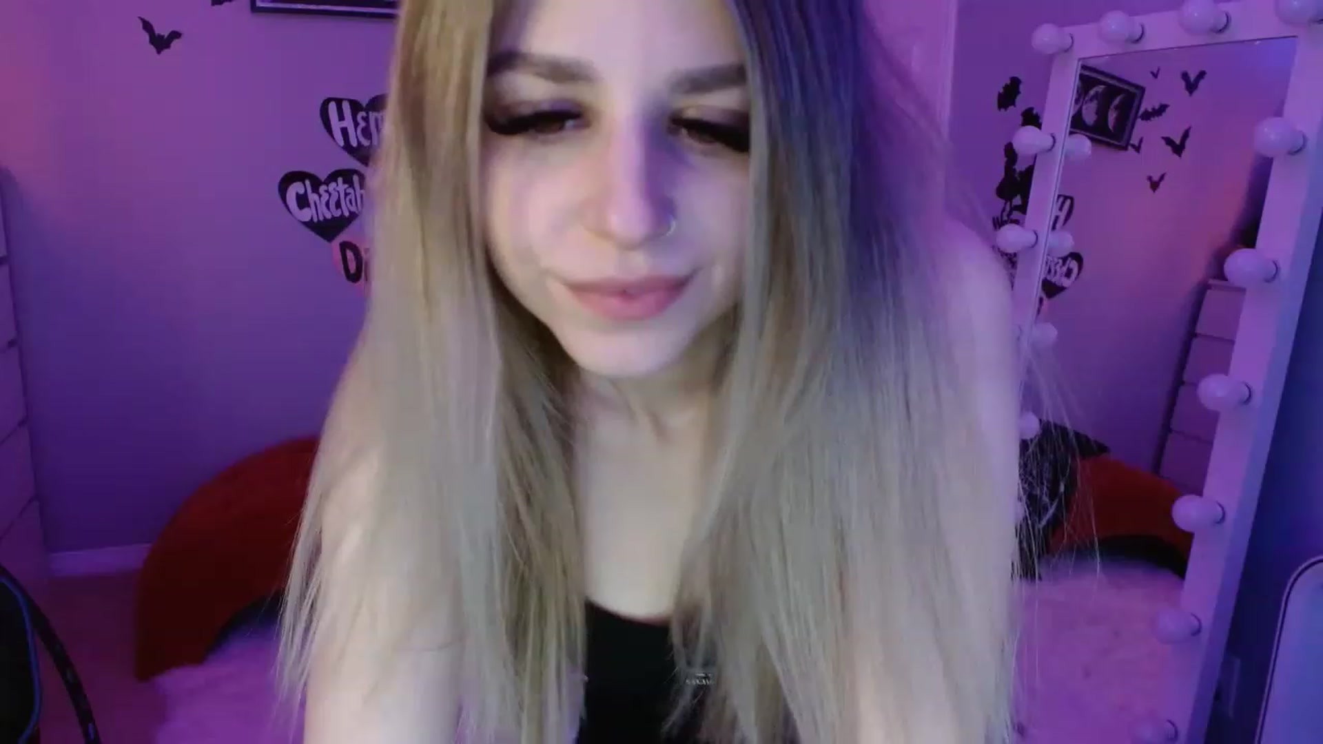 Gallery image thumbnail from Serafina's myfreecams stream on, 02/21/2023, 06:45 image 11 of 20