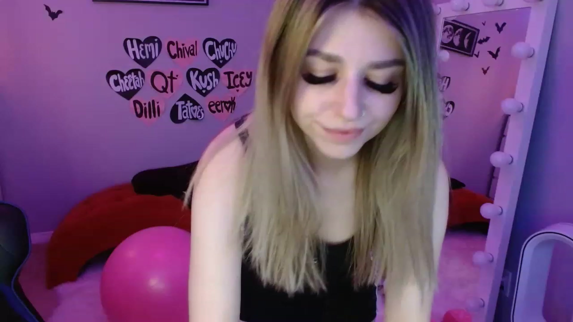 Gallery image thumbnail from Serafina's myfreecams stream on, 02/21/2023, 06:45 image 20 of 20