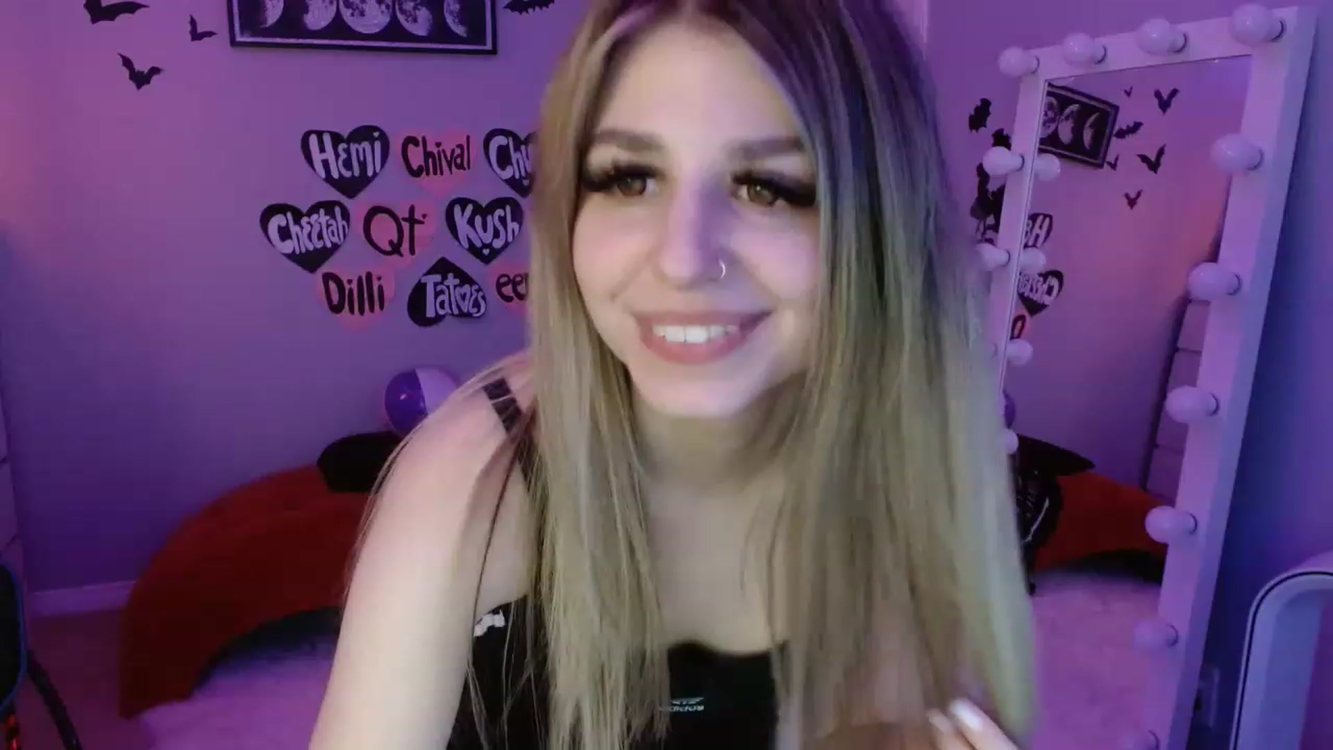 Gallery image thumbnail from Serafina's myfreecams stream on, 02/21/2023, 08:06 image 11 of 20