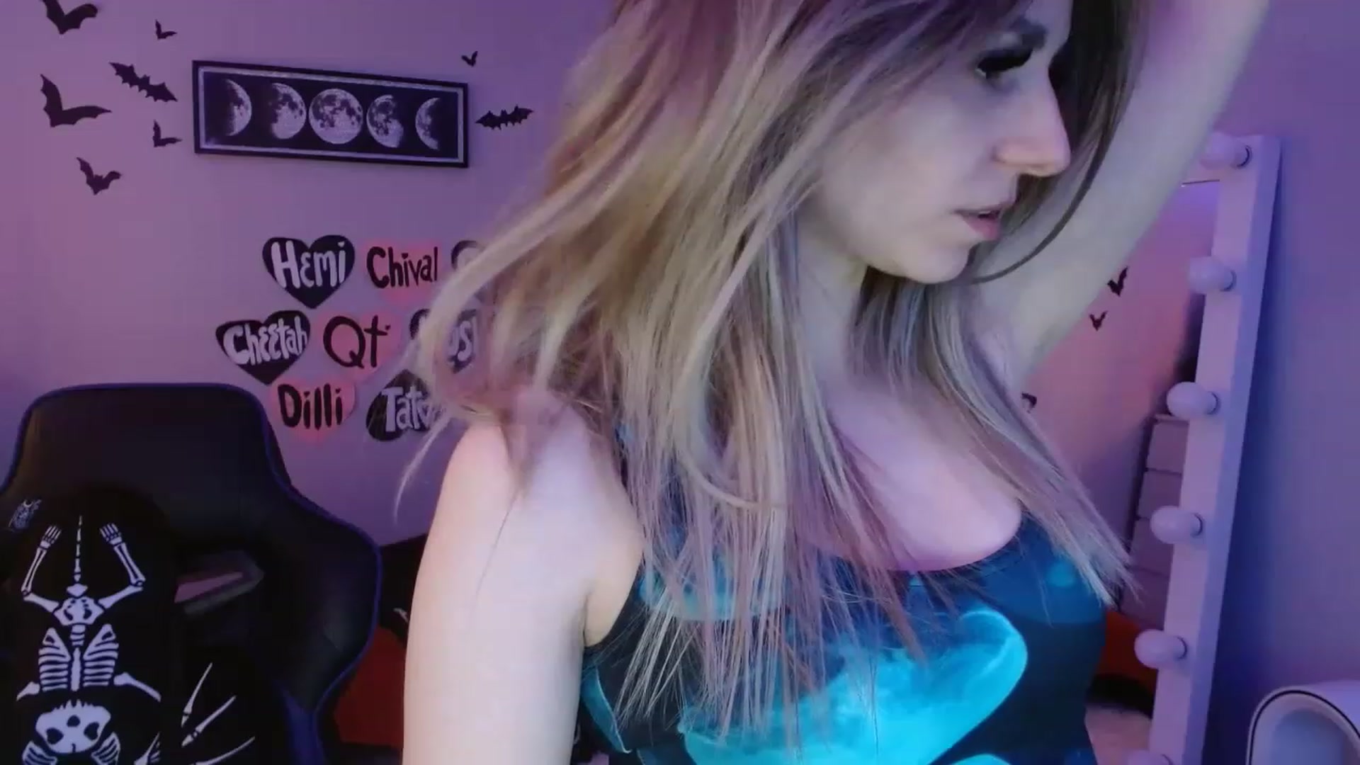 Gallery image thumbnail from Serafina's myfreecams stream on, 02/23/2023, 07:13 image 4 of 20