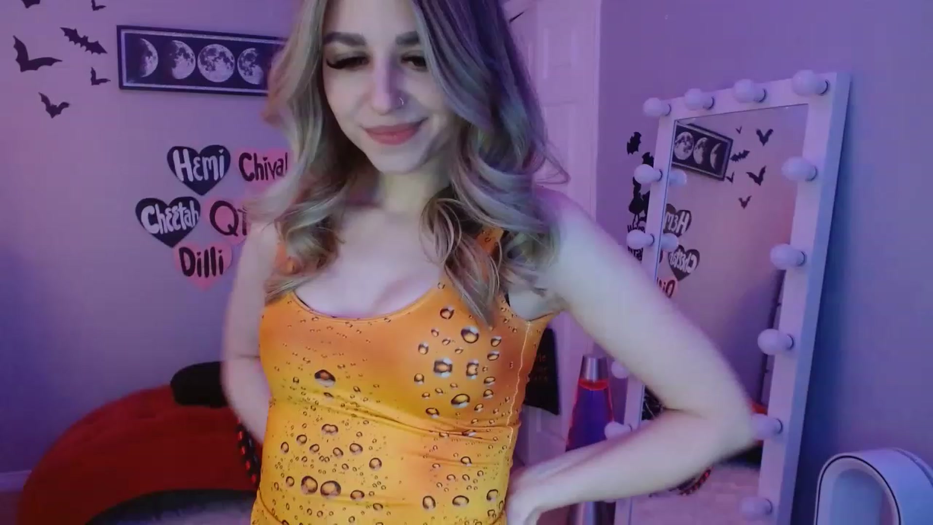 Gallery image thumbnail from Serafina's myfreecams stream on, 02/25/2023, 02:23 image 18 of 20