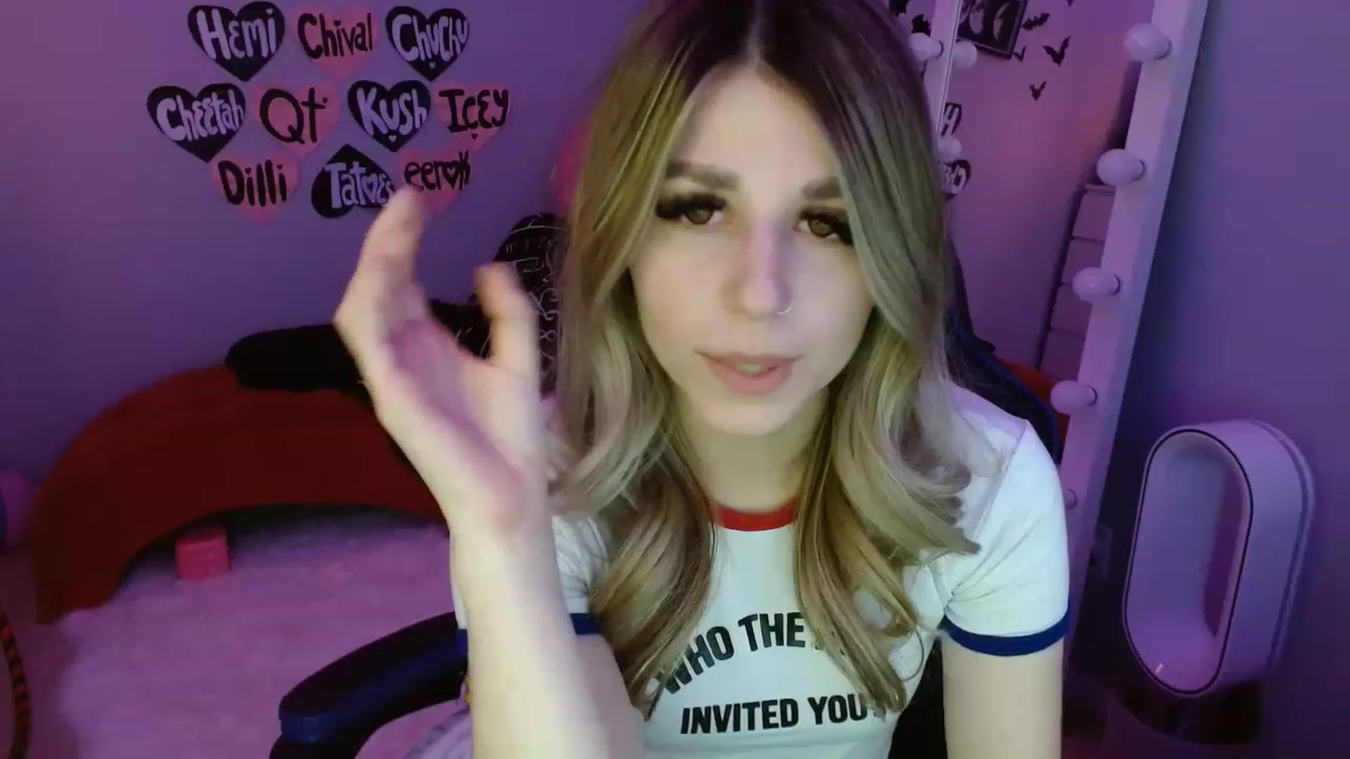 Gallery image thumbnail from Serafina's myfreecams stream on, 02/26/2023, 08:05 image 16 of 20