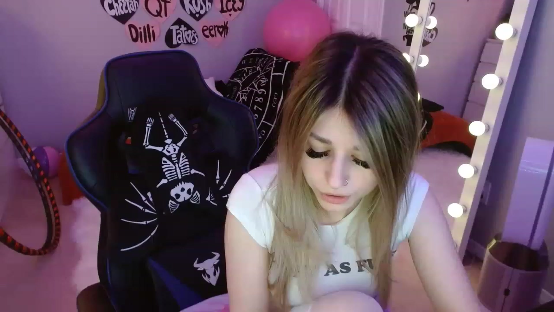 Gallery image thumbnail from Serafina's myfreecams stream on, 03/02/2023, 02:20 image 20 of 20