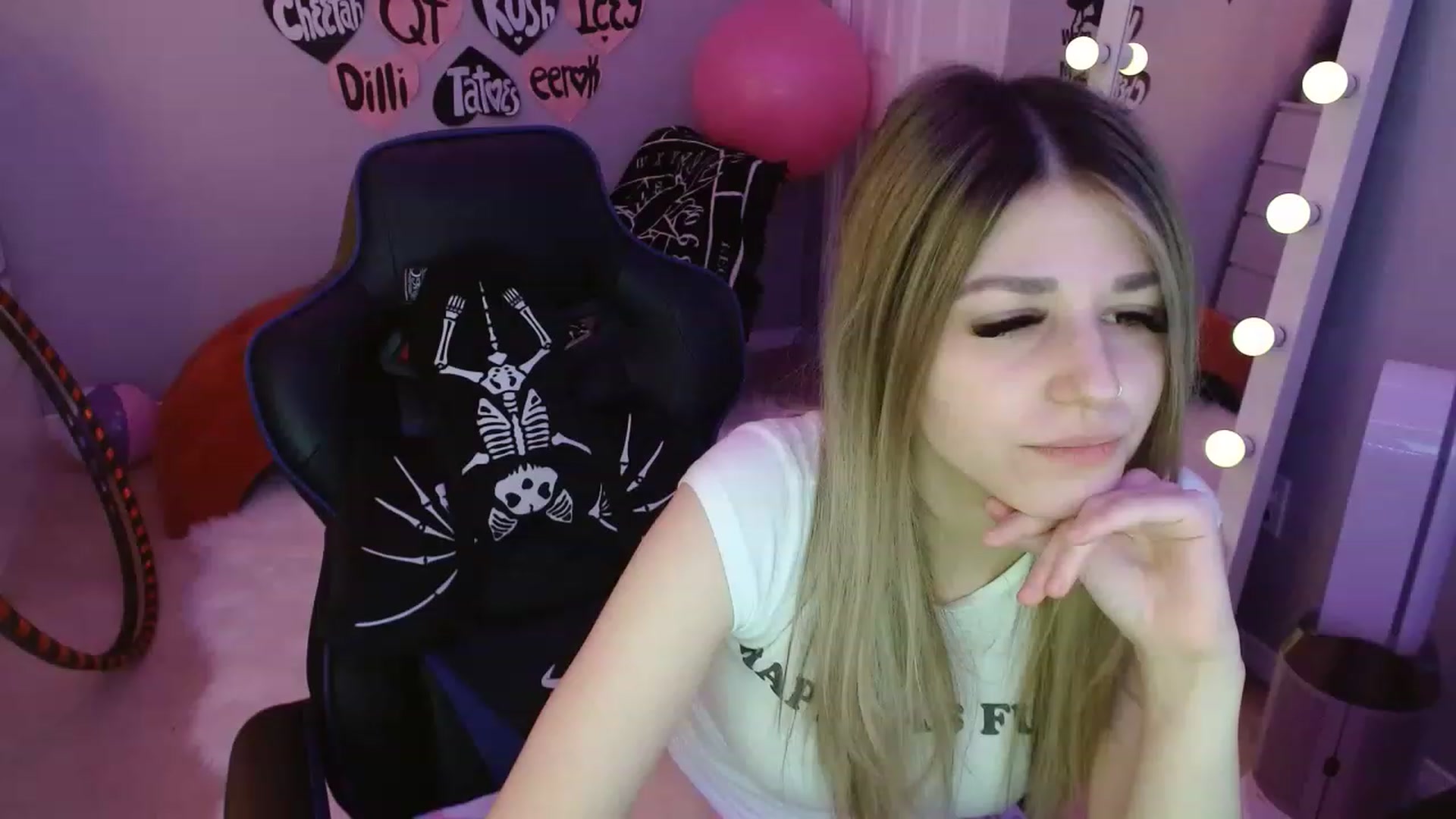 Gallery image thumbnail from Serafina's myfreecams stream on, 03/02/2023, 02:20 image 14 of 20