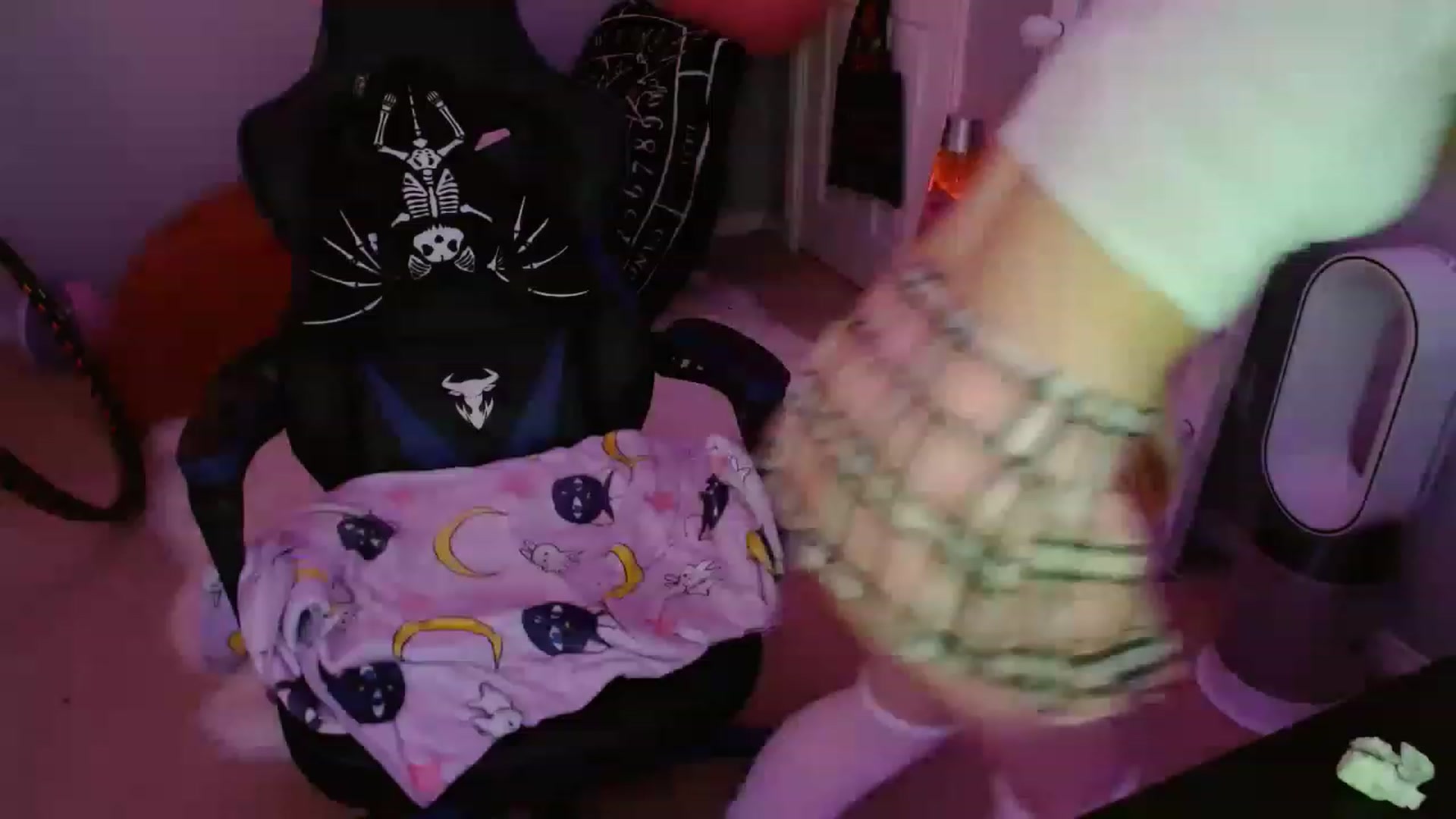Gallery image thumbnail from Serafina's myfreecams stream on, 03/02/2023, 05:28 image 6 of 20