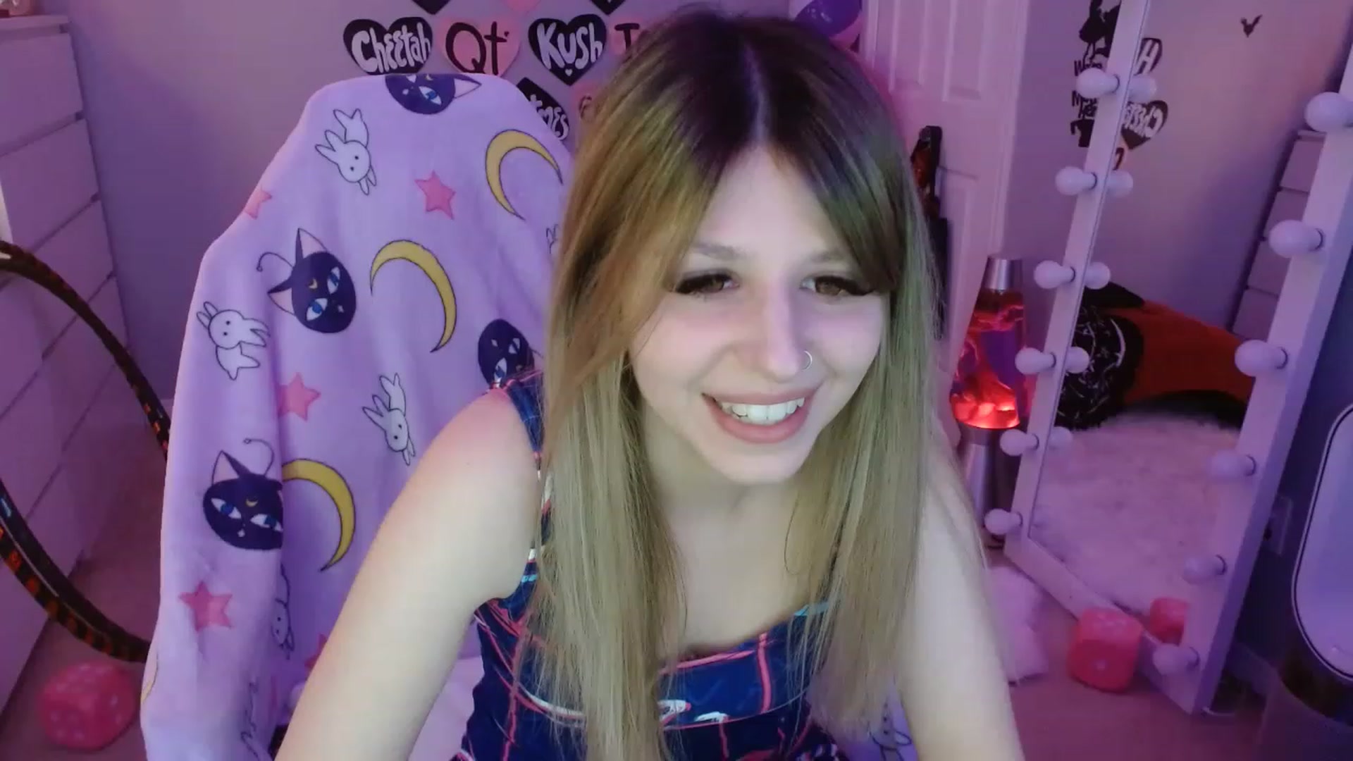 Gallery image thumbnail from Serafina's myfreecams stream on, 03/07/2023, 03:55 image 9 of 20