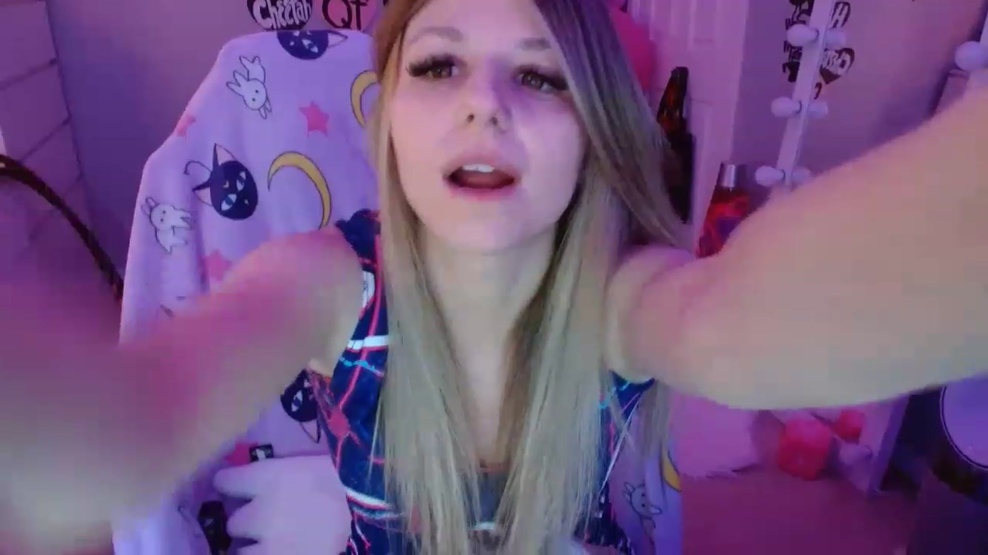 Gallery image thumbnail from Serafina's myfreecams stream on, 03/07/2023, 03:55 image 16 of 20