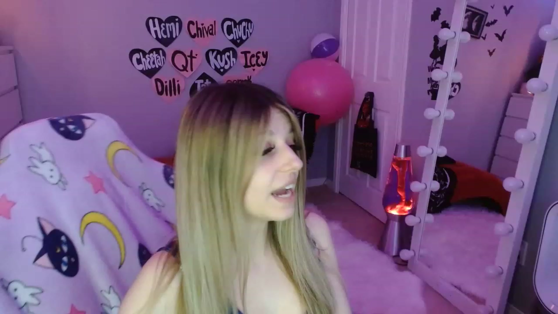 Gallery image thumbnail from Serafina's myfreecams stream on, 03/07/2023, 06:39 image 11 of 20