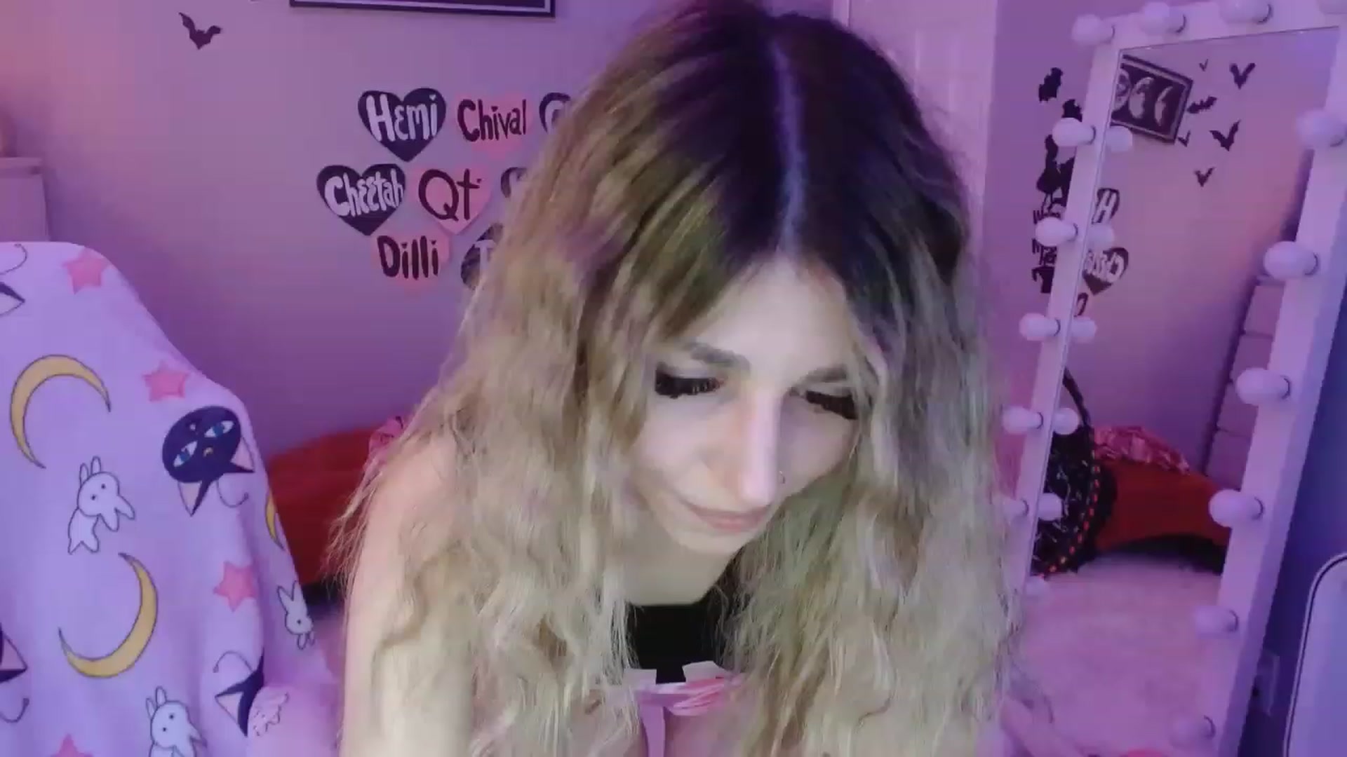 Gallery image thumbnail from Serafina's myfreecams stream on, 03/08/2023, 06:59 image 13 of 20